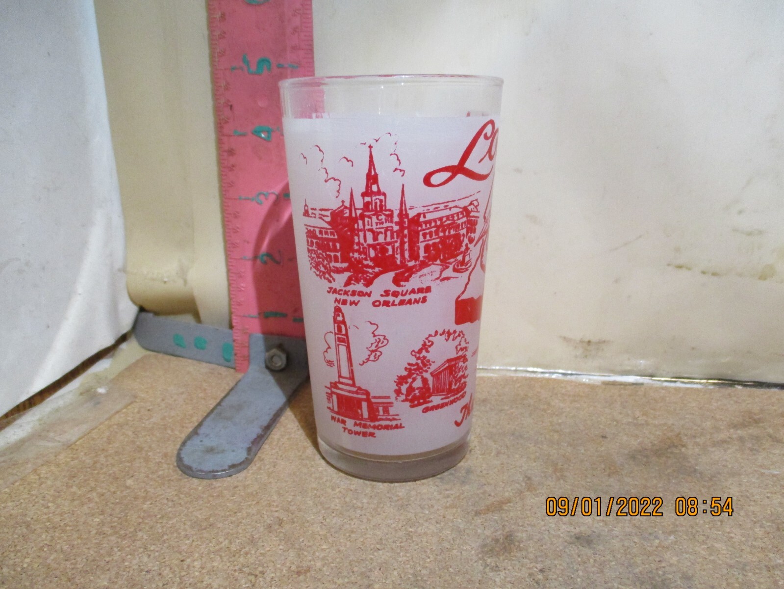 LOUISIANA , THE PELICAN STATE DRINKING GLASS SOUVENIR – UNBRANDED