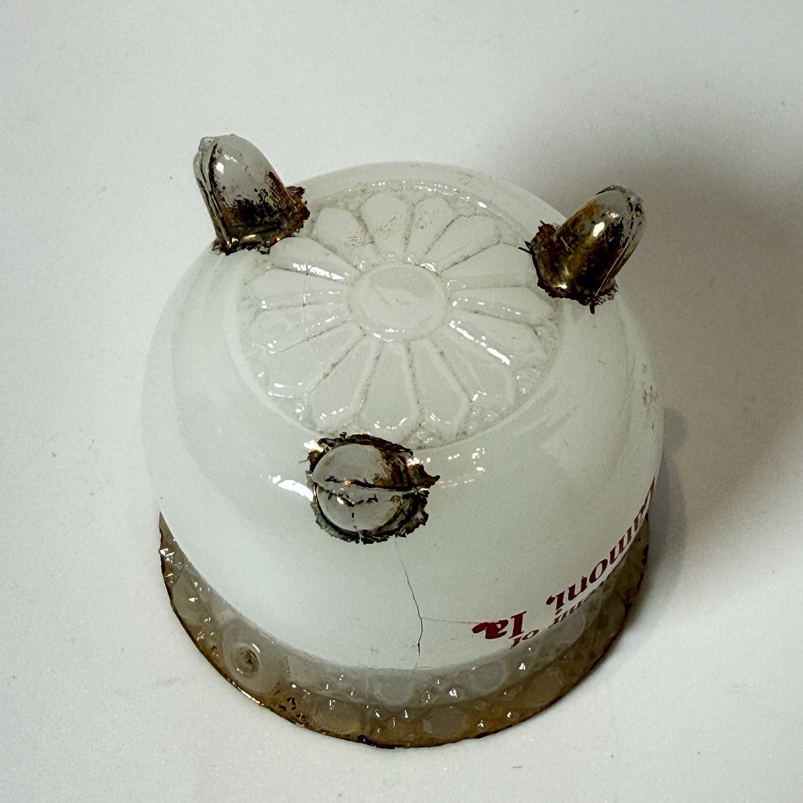 LAMONI IOWA IA Antique MILK WHITE GOLD Depression Glass Souvenir TRINKET CUP