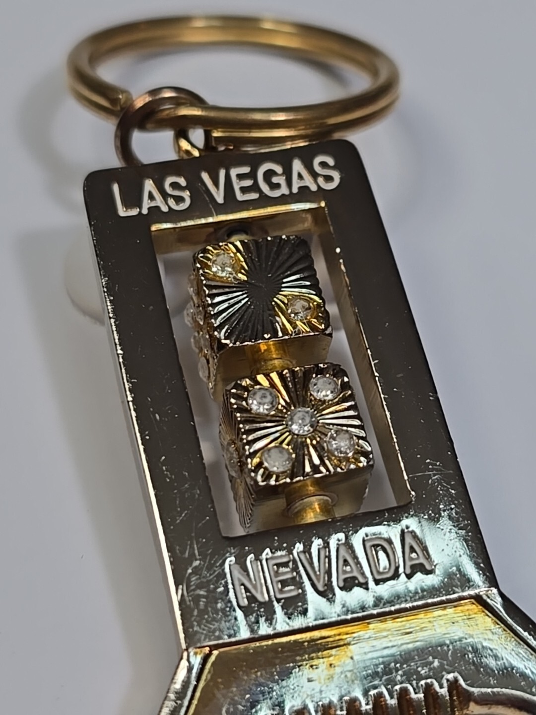 Las Vegas Nevada Travel Souvenir Key Ring Keychain Spinner Dice Bottle Opener
