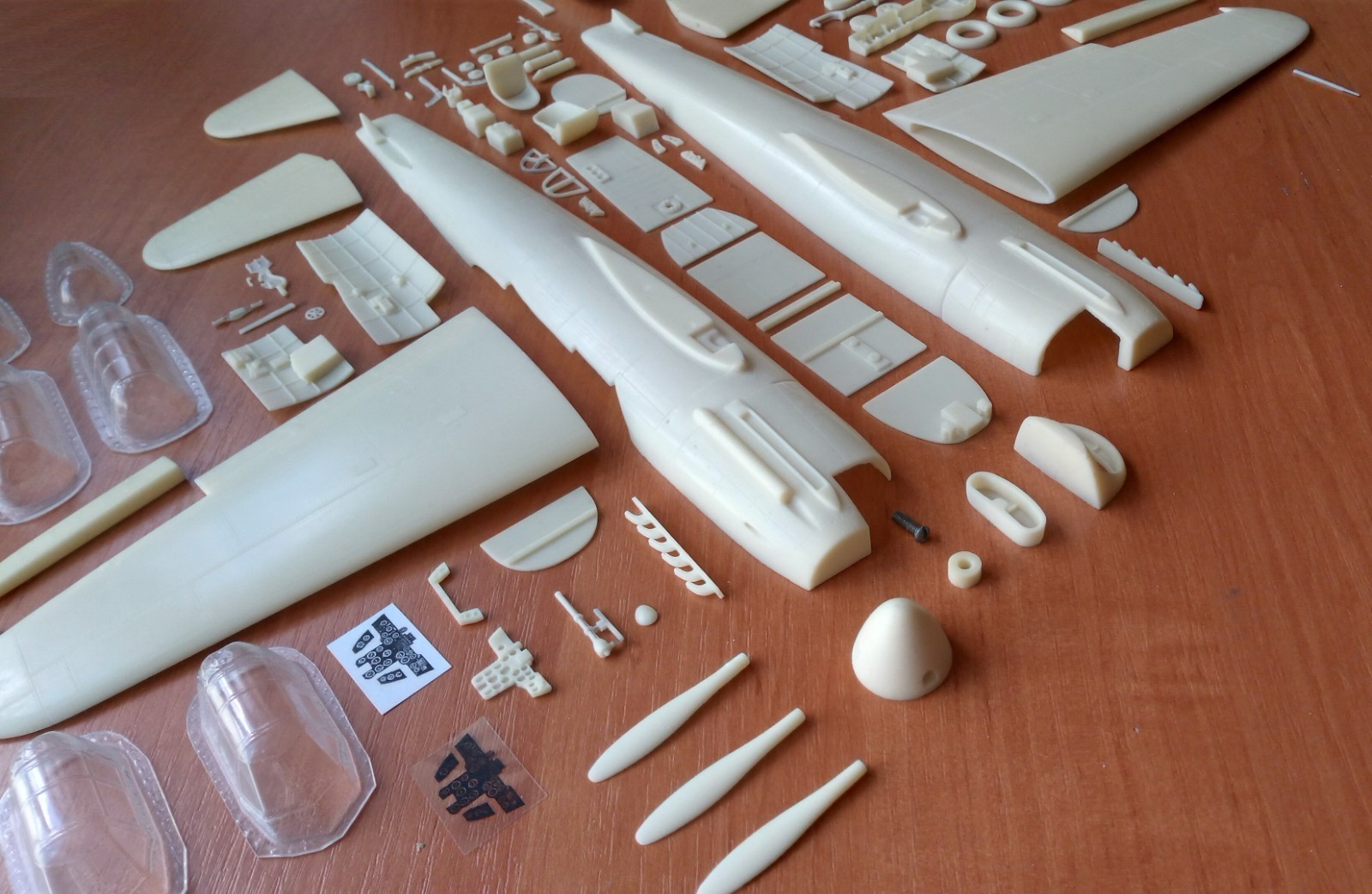 1/32 Yokosuka D4Y2 Suisei “Judy” IJN Attack plane – Limited edition resin kit