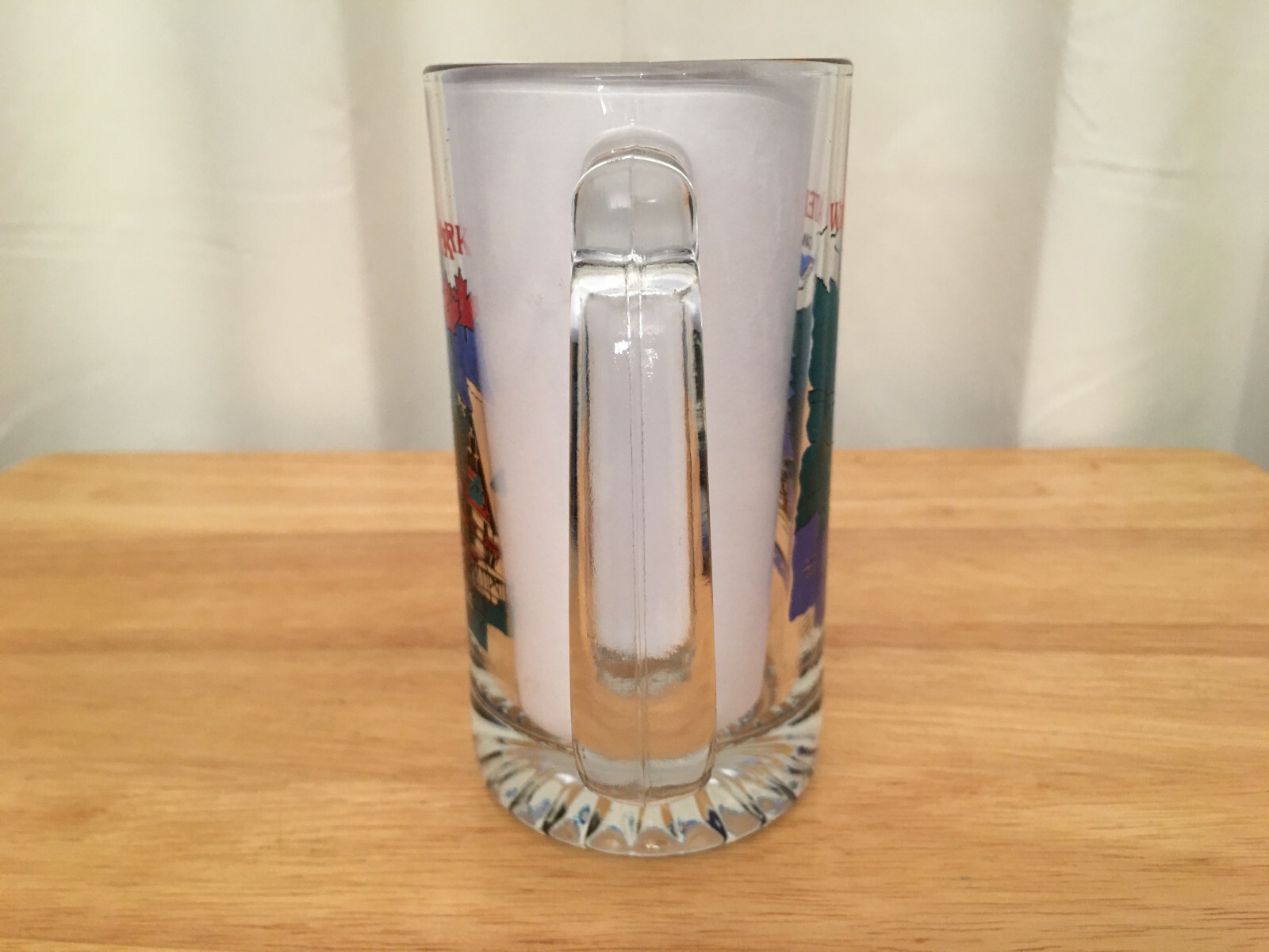 Unbranded Vtg. Canadian Rockies / Alberta Canada Waterton Park 12 oz. Beer Mug