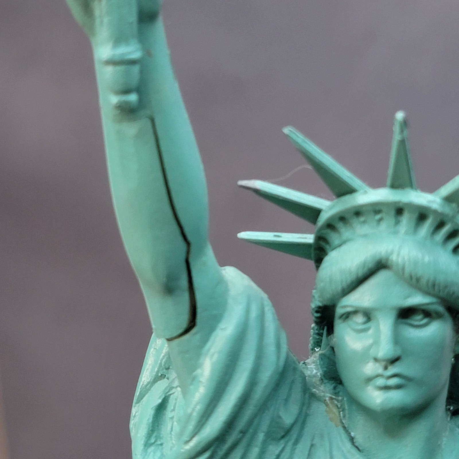 1982 SL/EIF INC Vtg 15” LADY Statue of LIBERTY 1984 Wang Jida New York