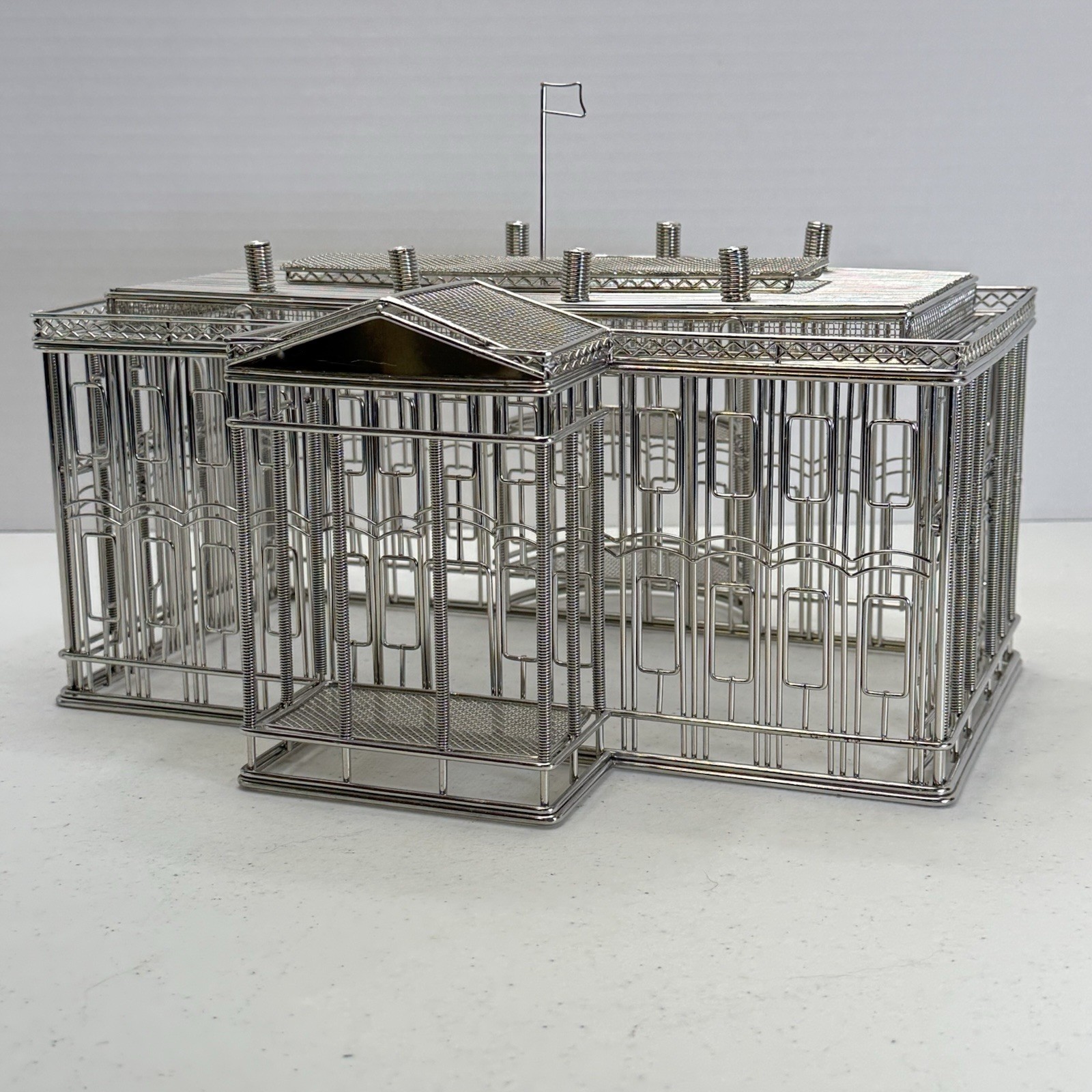 White House Steel Wire Model Replica – Executive Desk Display – 12” Wide