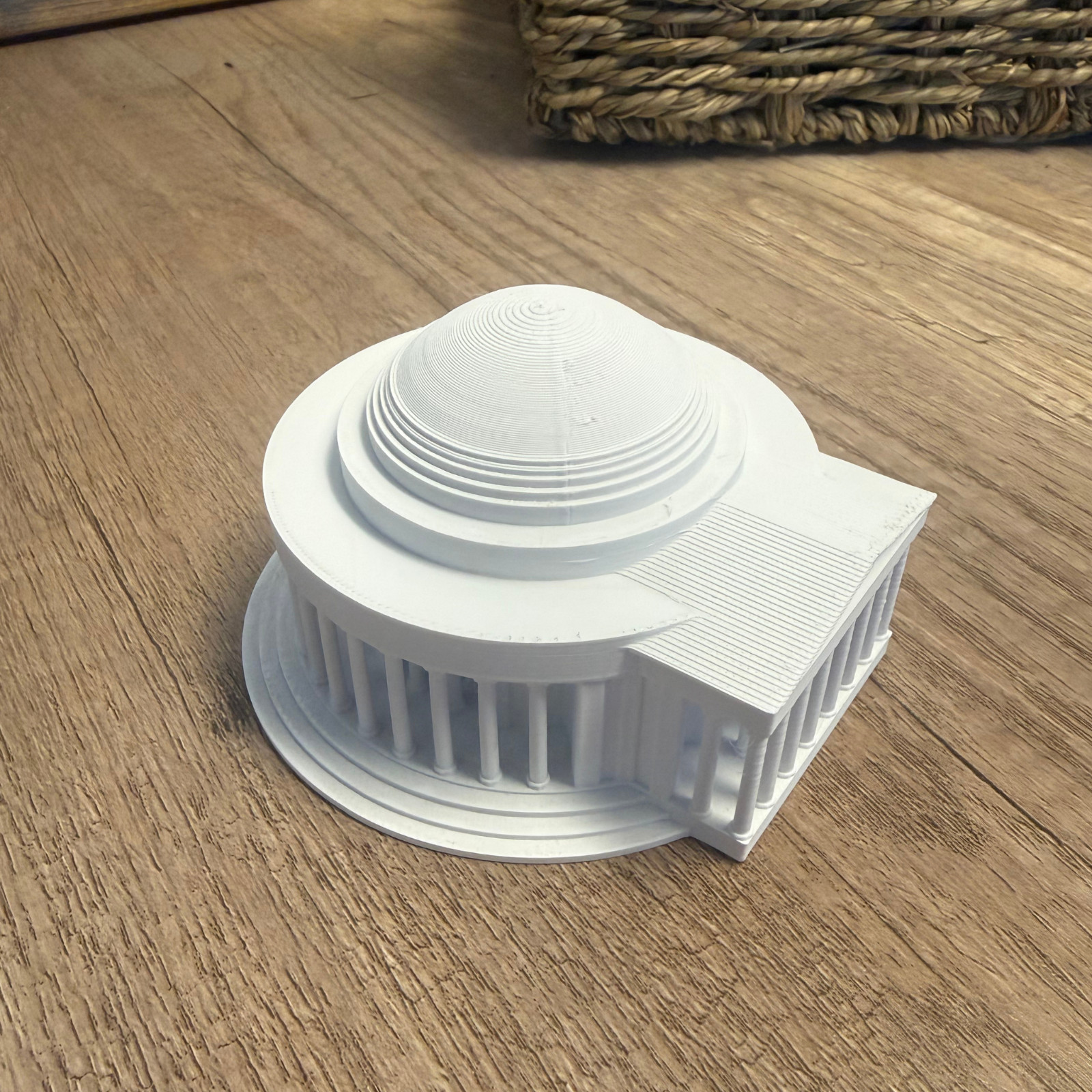 Thomas Jefferson Memorial Statue – Washington D.C. Historical Landmark Souvenir