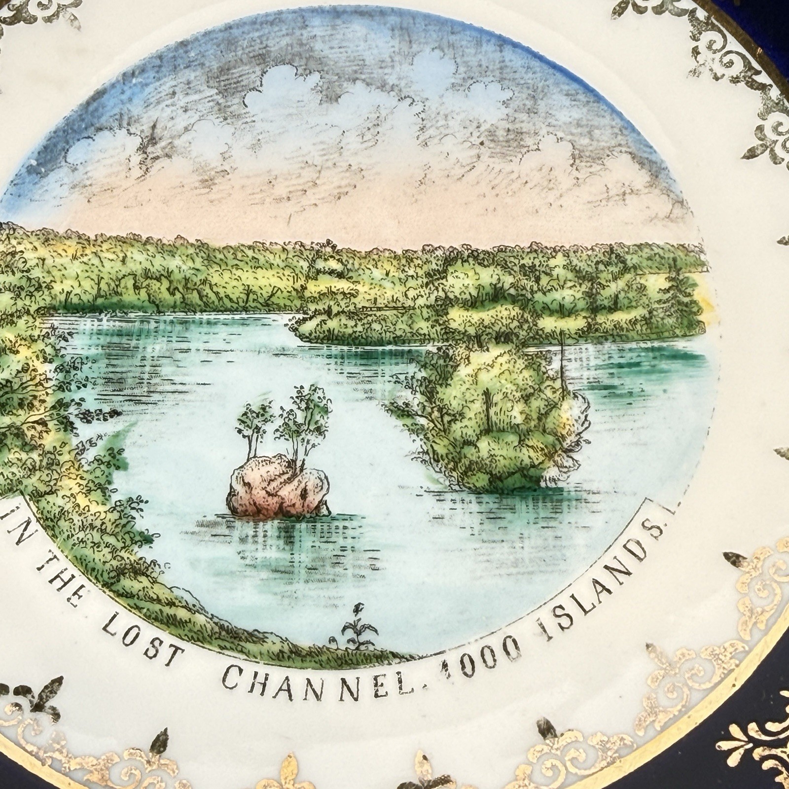 NEW YORK NY Antique 1000 ISLANDS LOST CHANNEL Souvenir GOLD TRINKET DISH