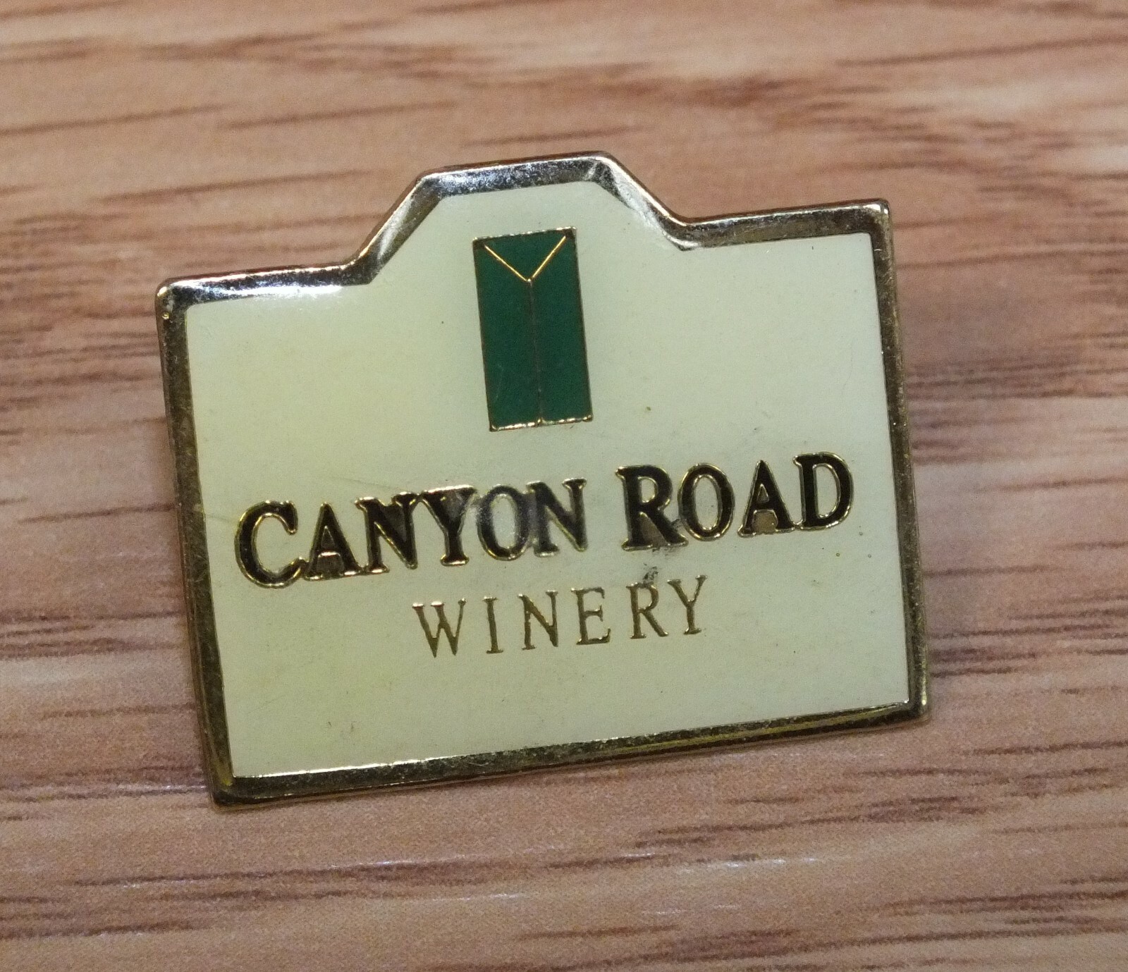Unbranded Enamel “Canyon Road Winery” Vintage Style Souvenir Pin Only