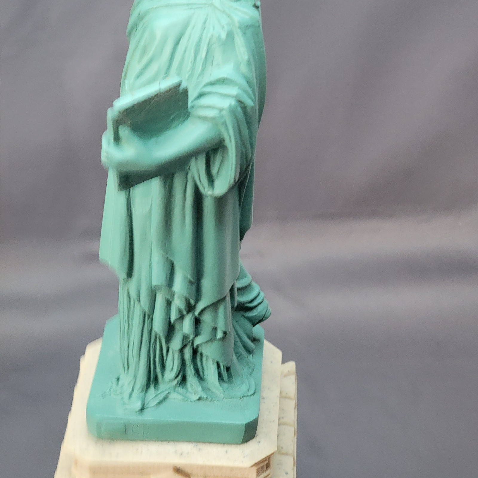 1982 SL/EIF INC Vtg 15” LADY Statue of LIBERTY 1984 Wang Jida New York