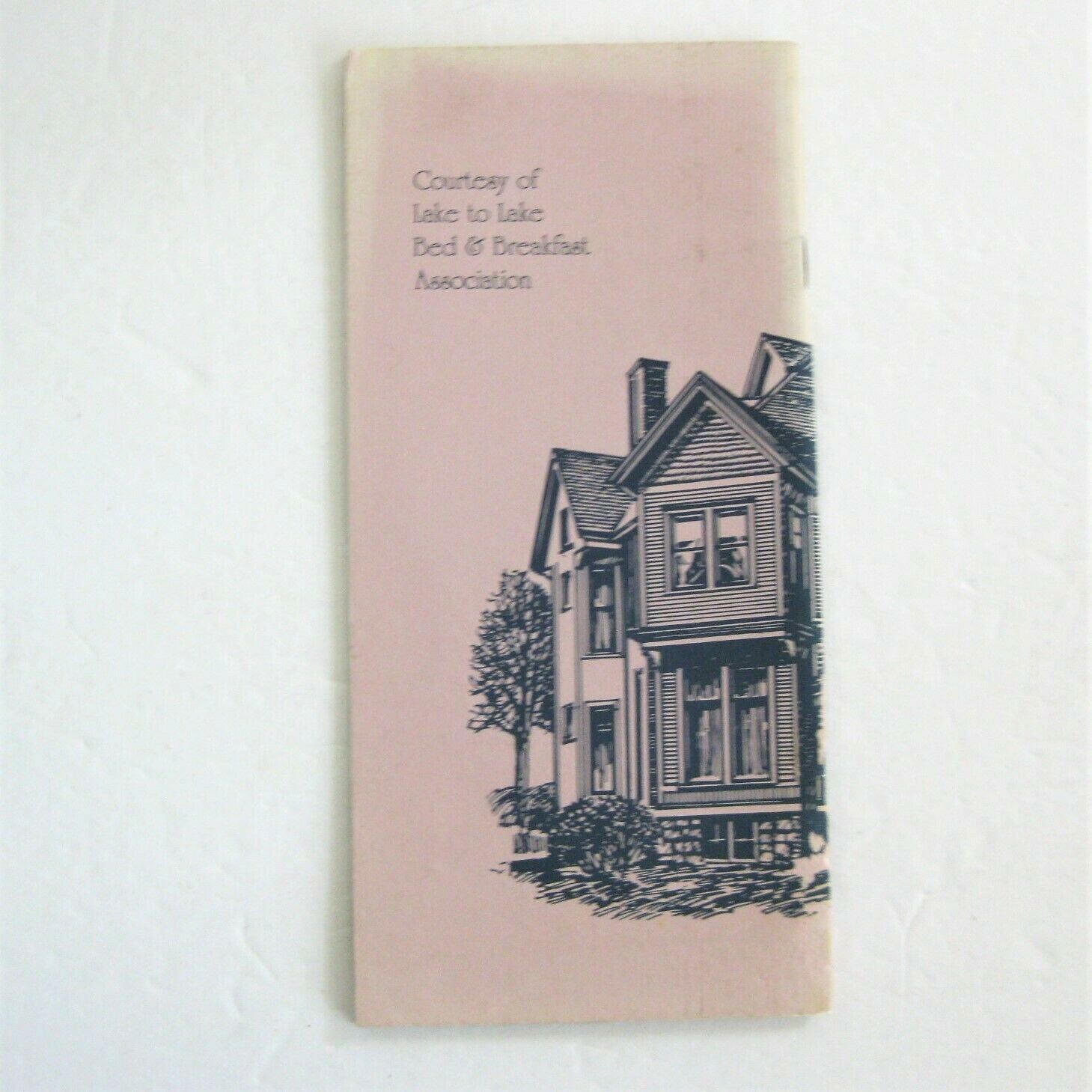 Yes! Michigan Bed & Breakfast Guide List of Inns Booklet Reference Vintage 1980s