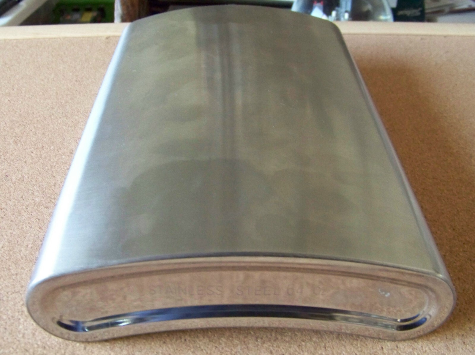 Las Vegas stainless steel flask large 64 oz with carry case & shoulder strap