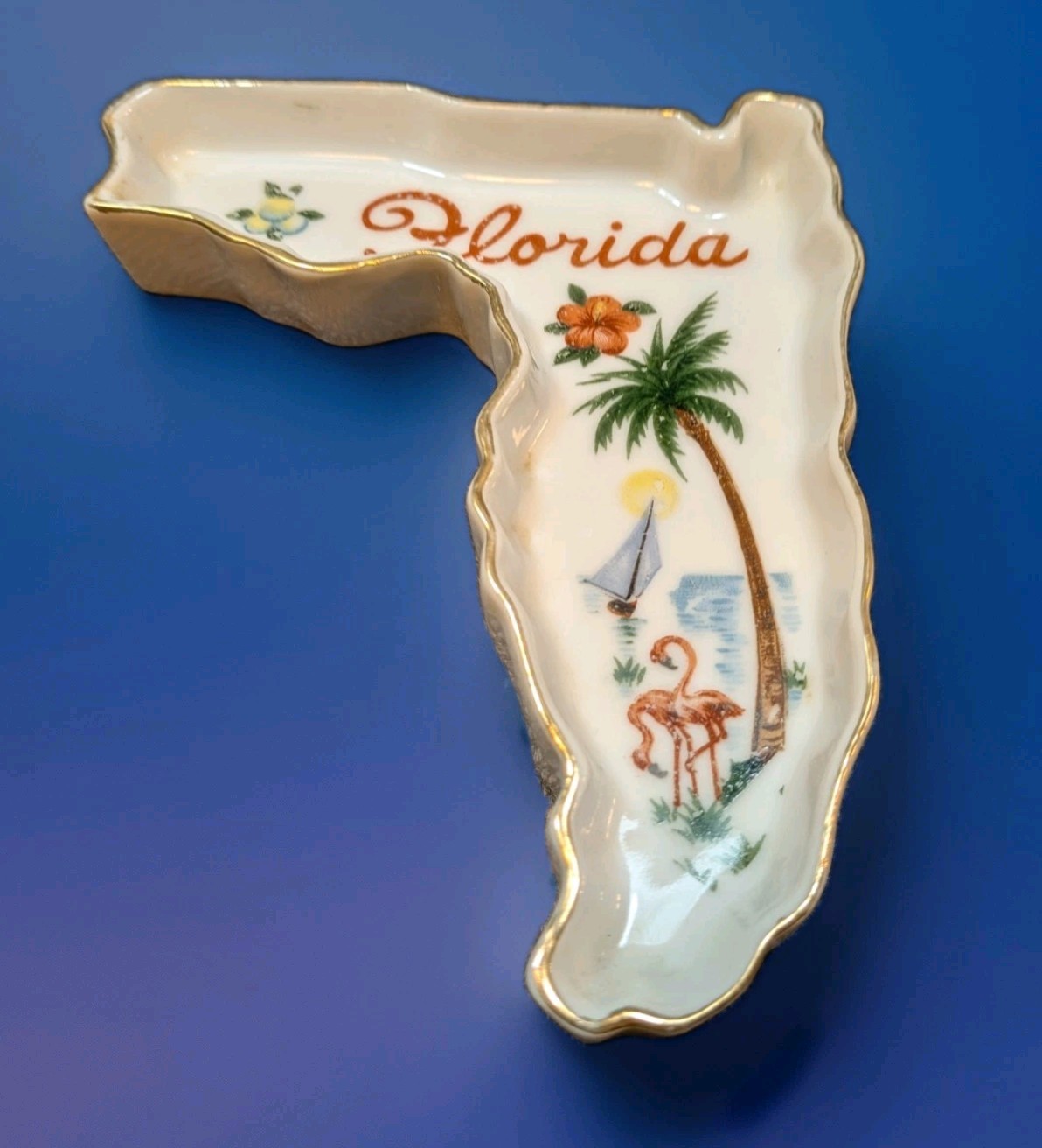 Vintage Florida State Shaped Souvenir Trinket Tray Ashtray Ceramic