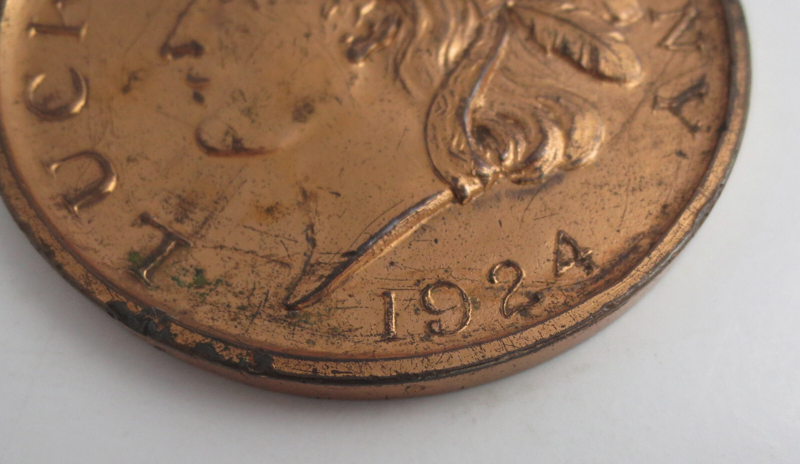 Vintage 1924 Copper Lucky Penny Indian Head Souvenir Chicago IL 3″ Paperweight
