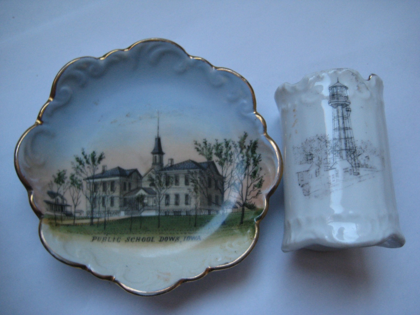 Dows Iowa Souvenir China Dish Public School & Vase, Watertower, Possibly Belmond