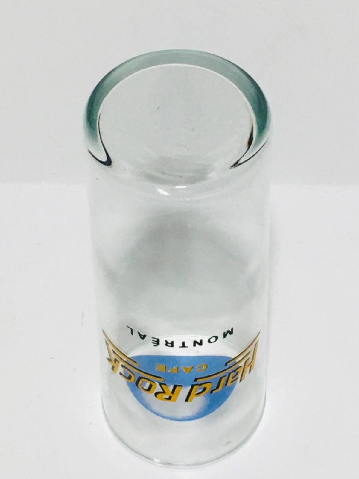 Souvenir RARE Hard Rock Café glass from Montréal Banawe Canada 6 1/2 ” tall.