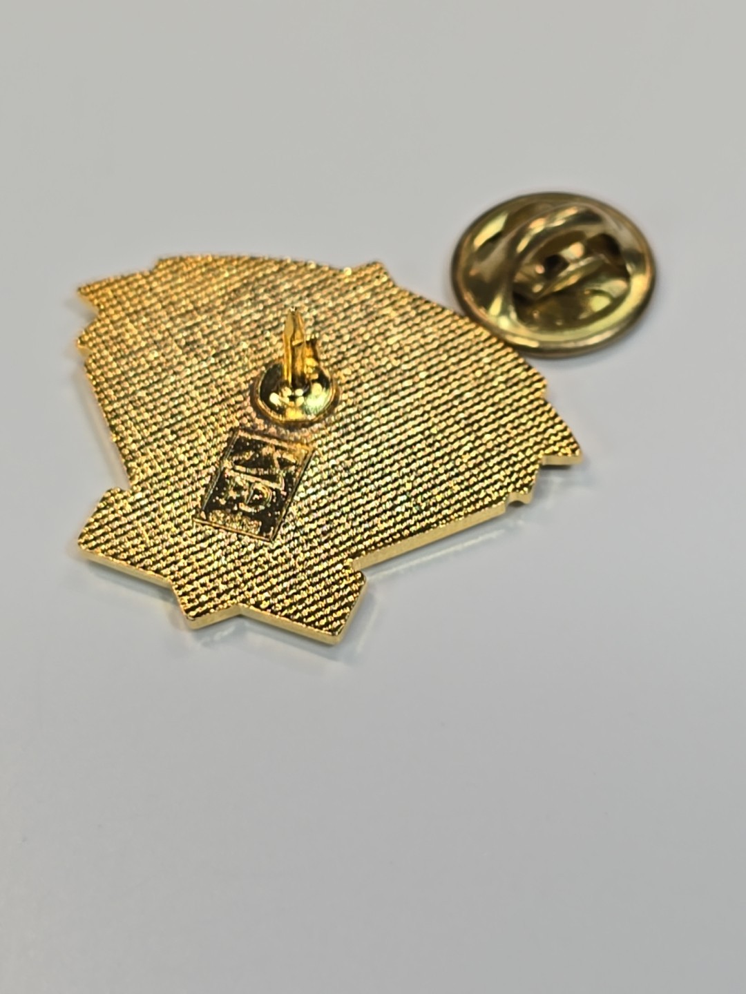 St Thomas U.S.V.I. Travel Souvenir Lapel Pin United States Virgin Islands
