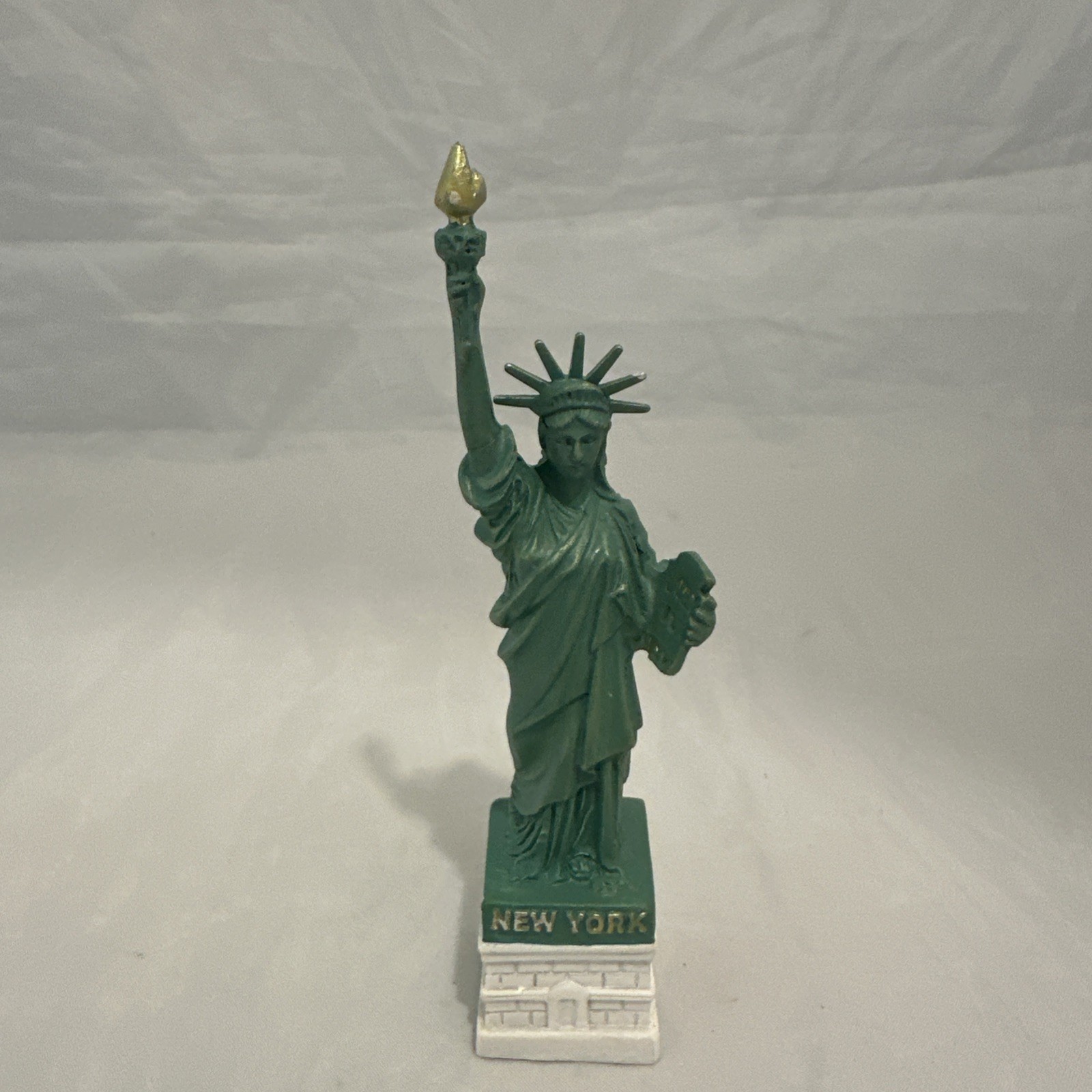 Statue of Liberty Statue New York Base 5 Inch