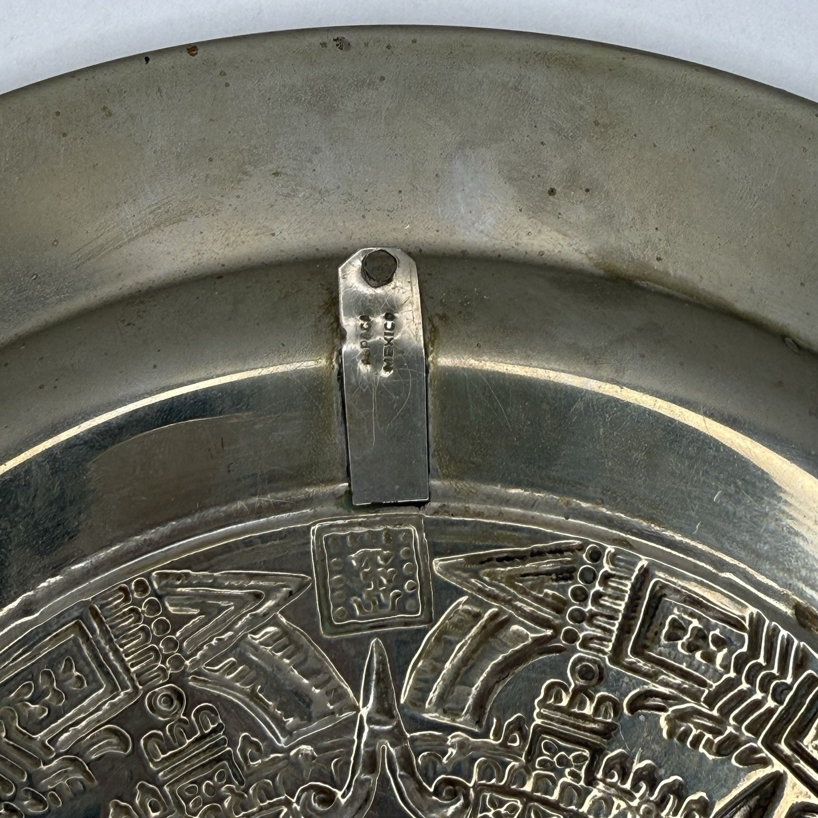 Vintage Set 11″ Aztec Sun Calendar Wall Plate Abalone Shell Inlay & Brass Mexico