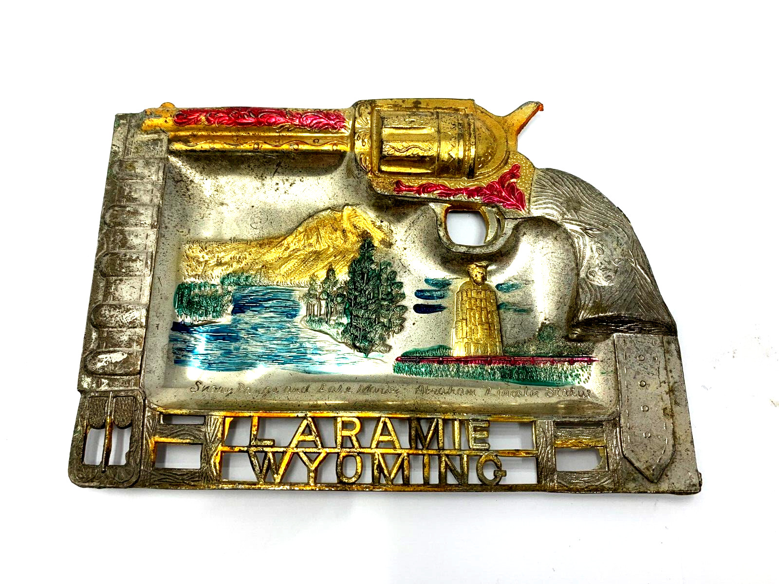 VTG. “LARAMIE WYOMING” SIX SHOOTER BY STEPHANE ADAMS ASH TRAY”RARE”