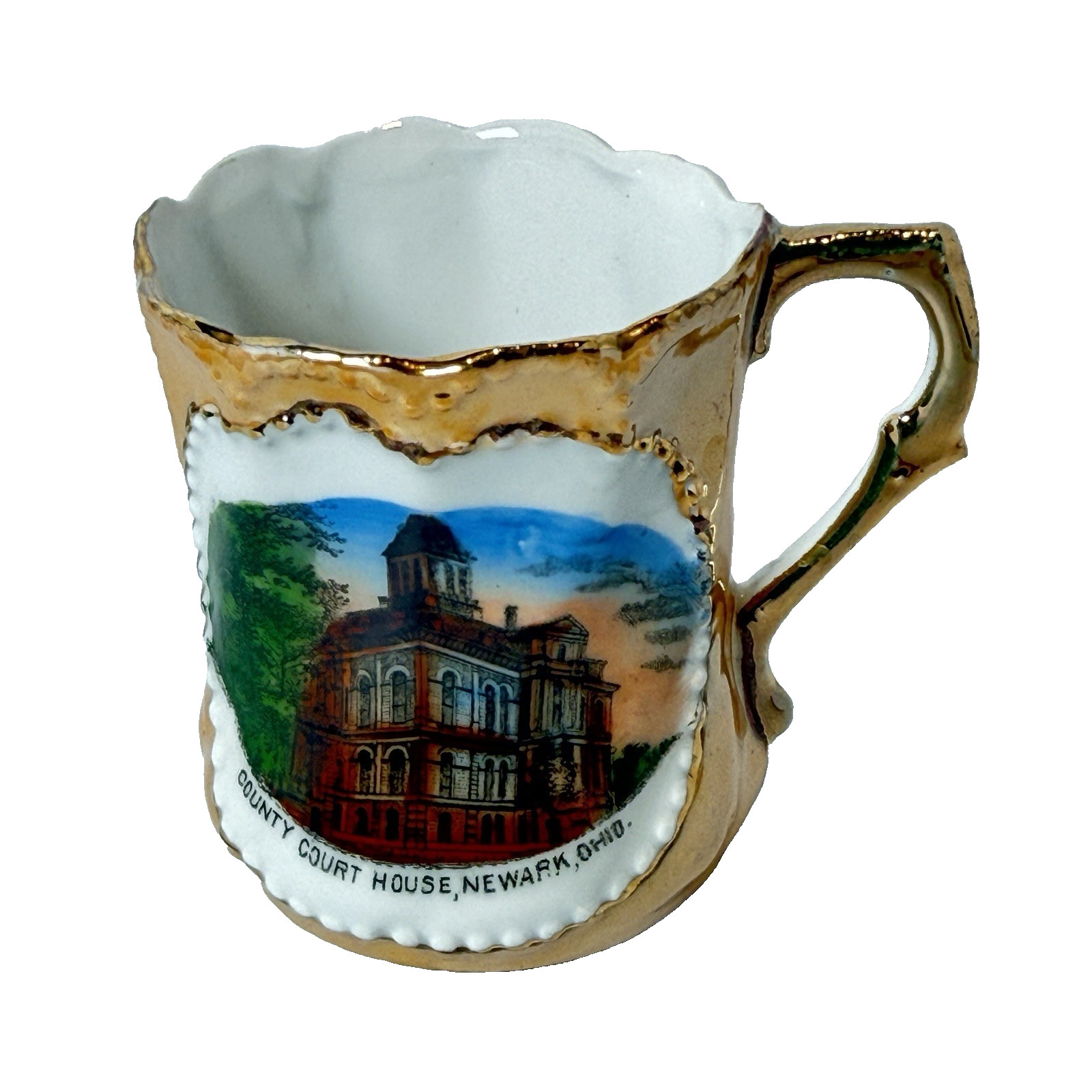 NEWARK , OHIO OH – COUNTY COURT HOUSE – Antique Souvenir China Painted Cup