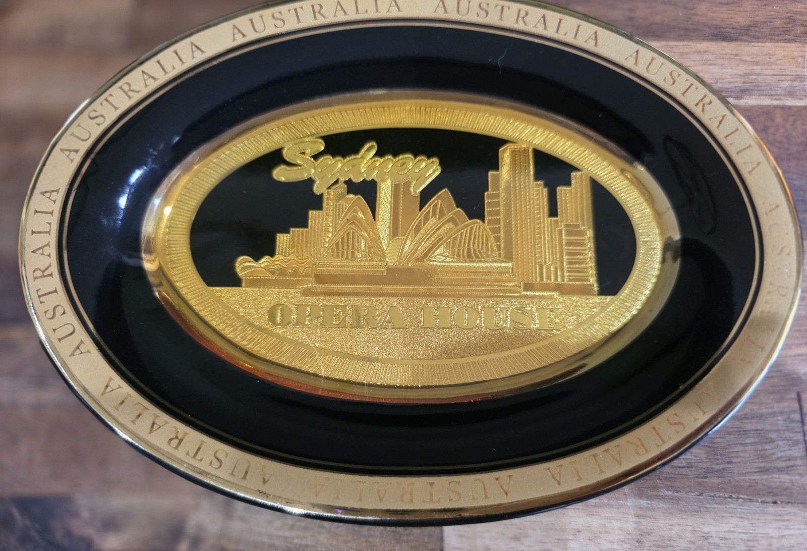 Sidney Australia 24k Gold Plated Opera House Harbor Bridge Plate Dish Souvenir.