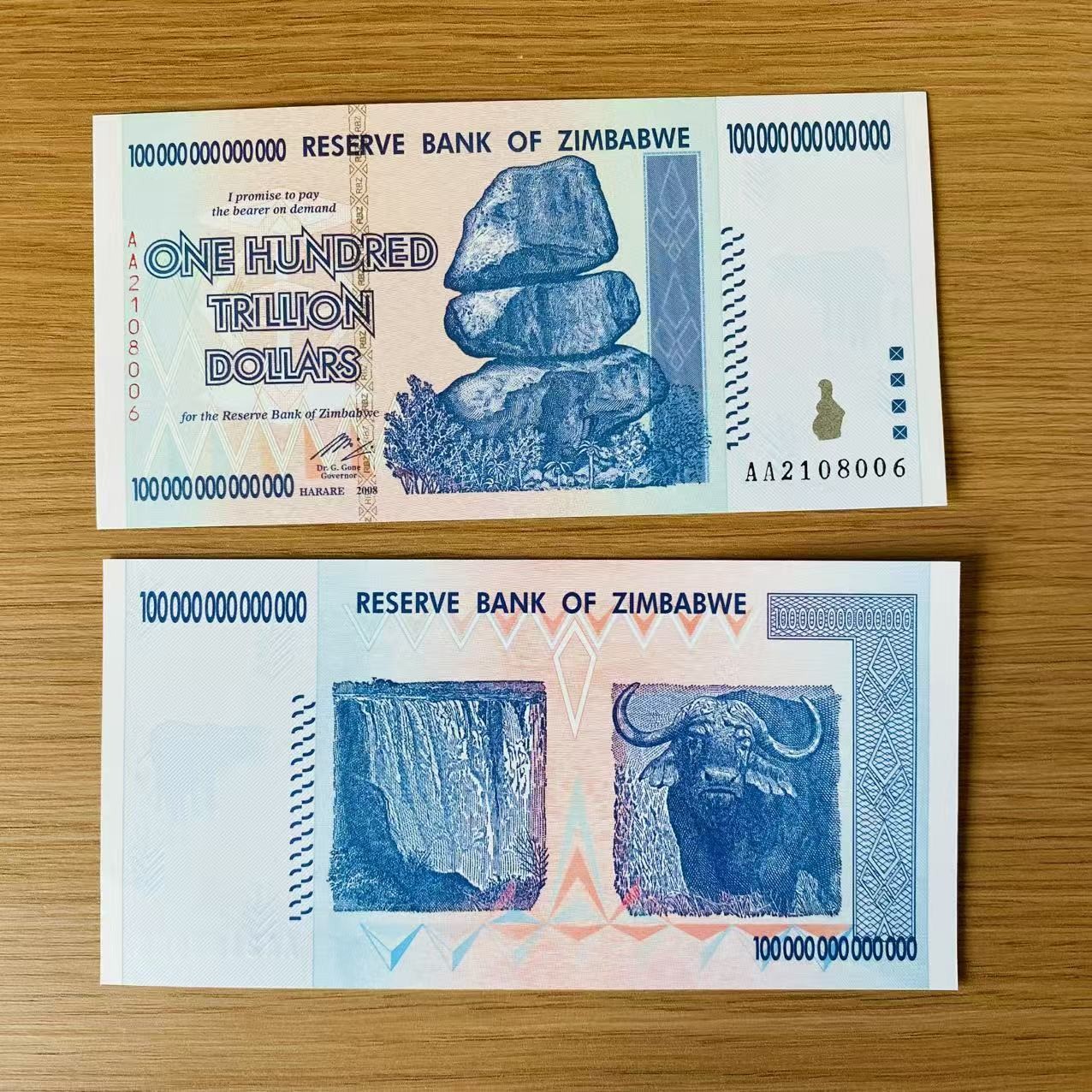 Zimbabwe 100 Trillion Dollar Banknote Uncirculated Currency Collectible UNC Note
