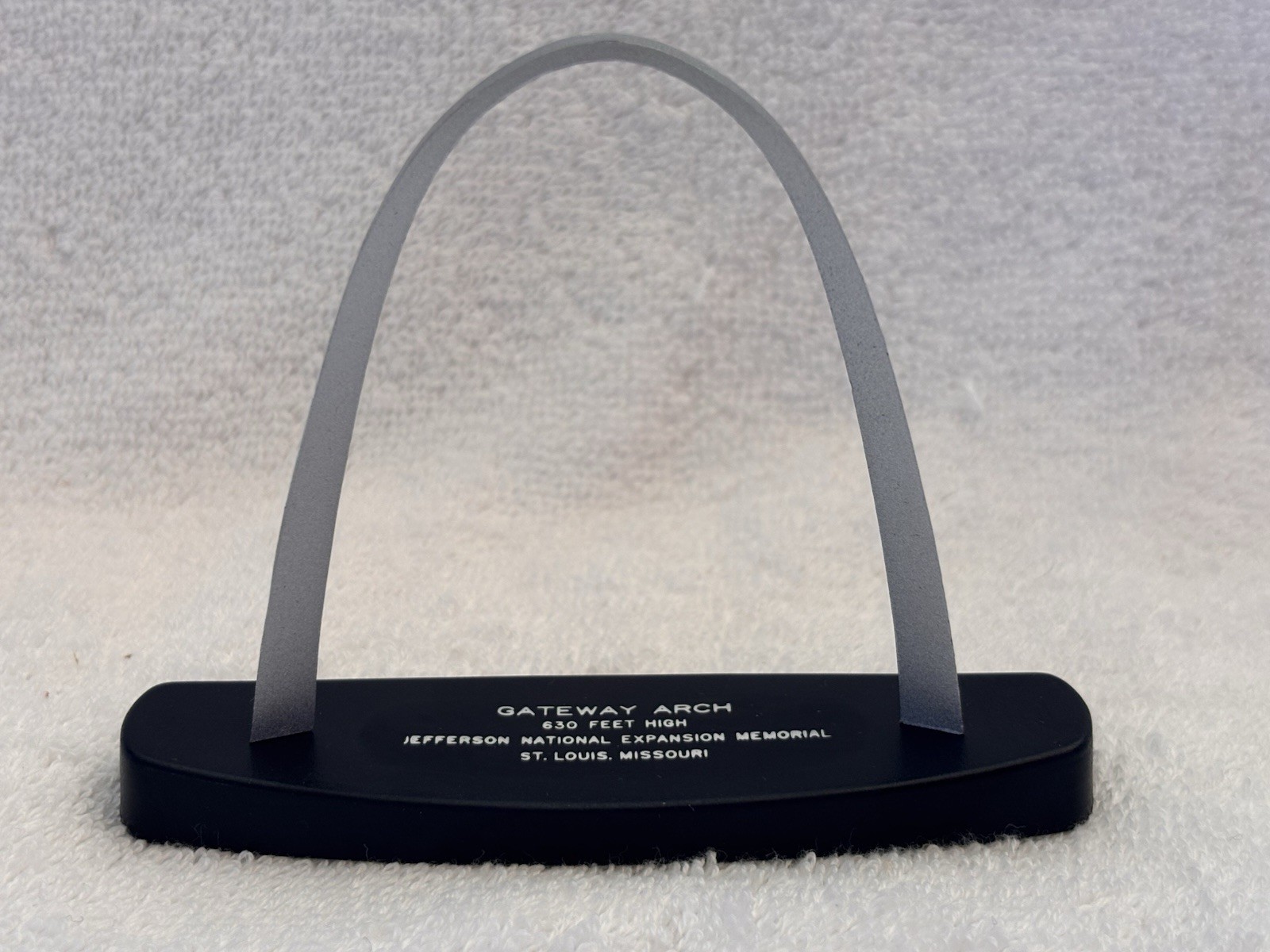 Vintage St. Louis Jefferson National Expansion Memorial Gateway Arch Model