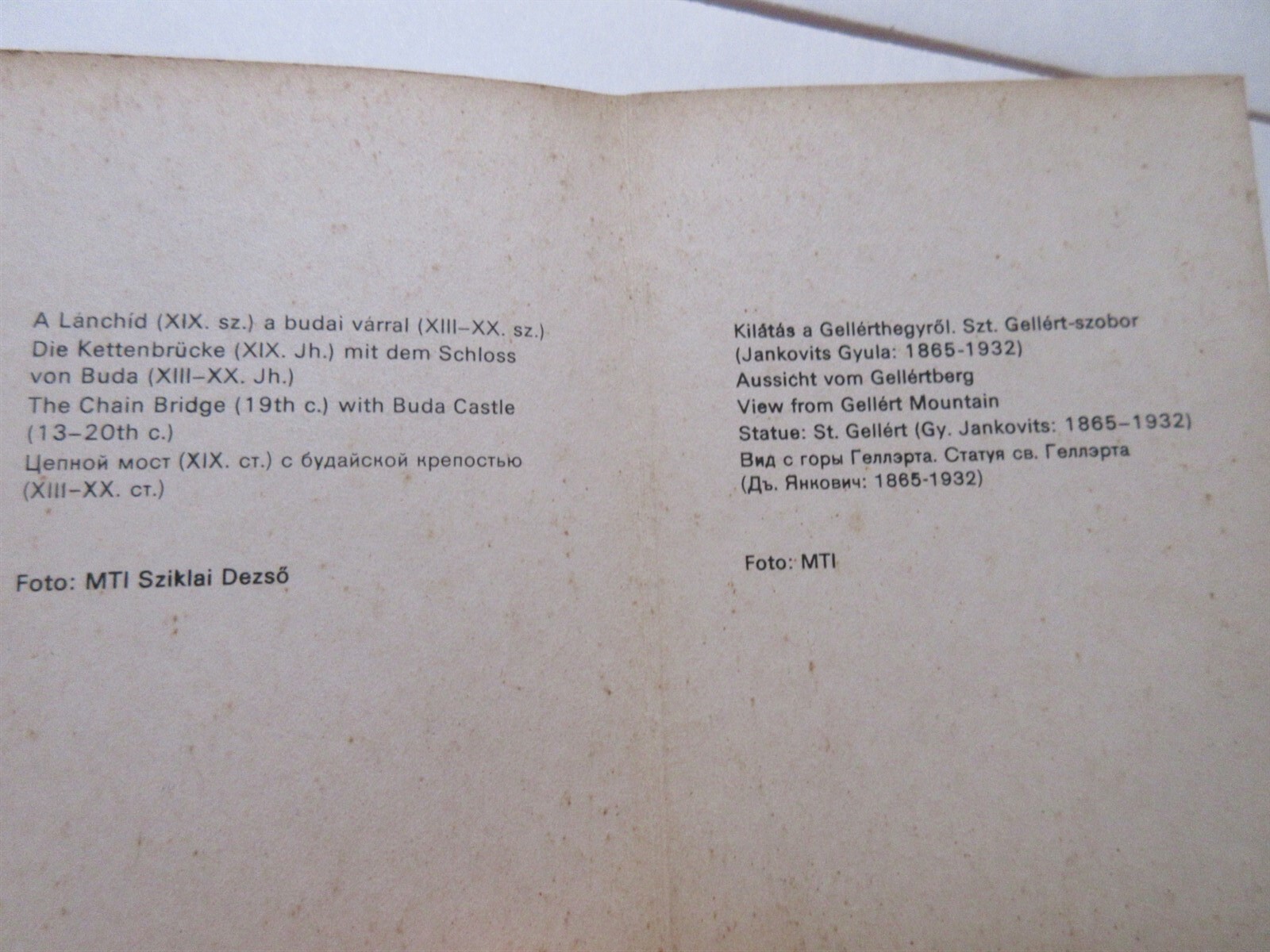 BUDAPEST Vintage Book of color Souvenir PHOTOS