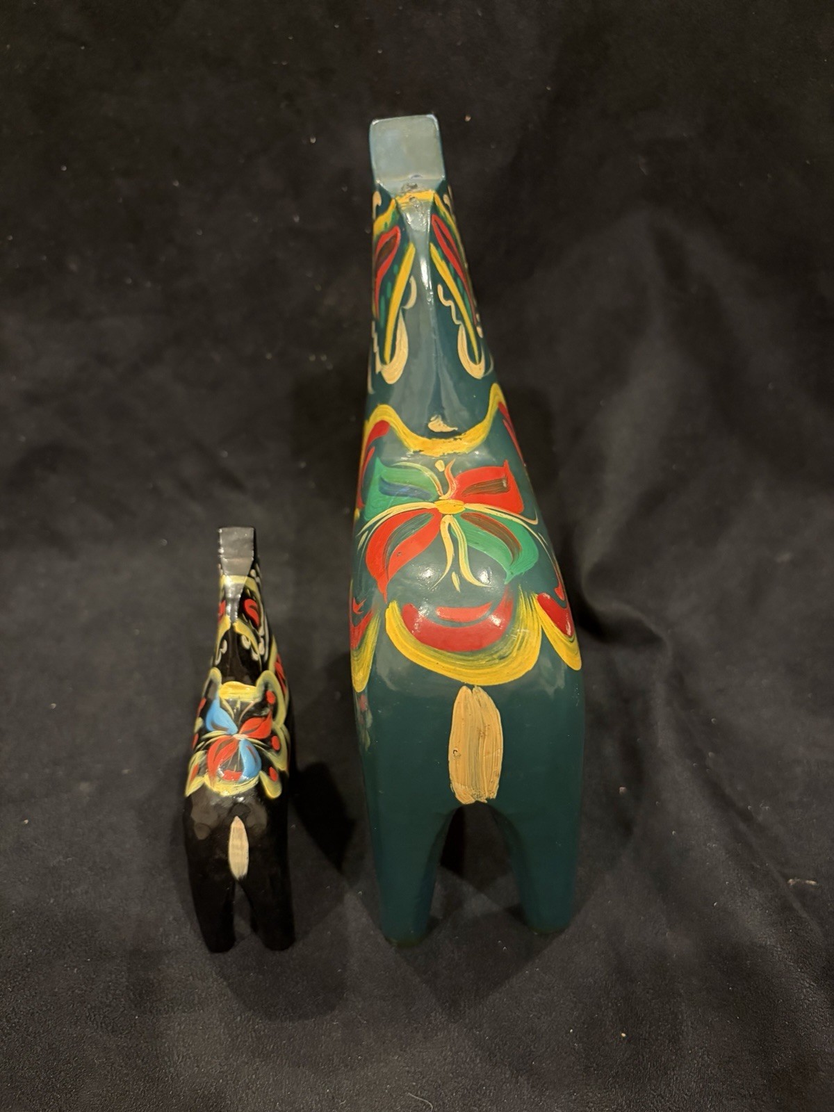2 Vintage Nils Olsson SWEDISH Folk Art DALA HORSE 8” Blue Hand Painted 4” Black