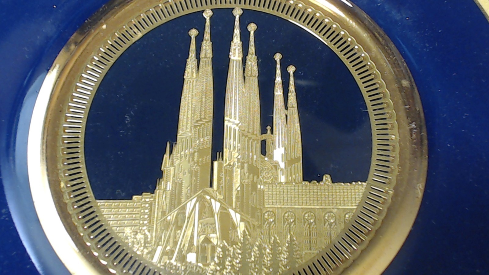 Barcelona Spain Sagrada Familia 24K Gold plated Decorative Plate Blue Wall Art