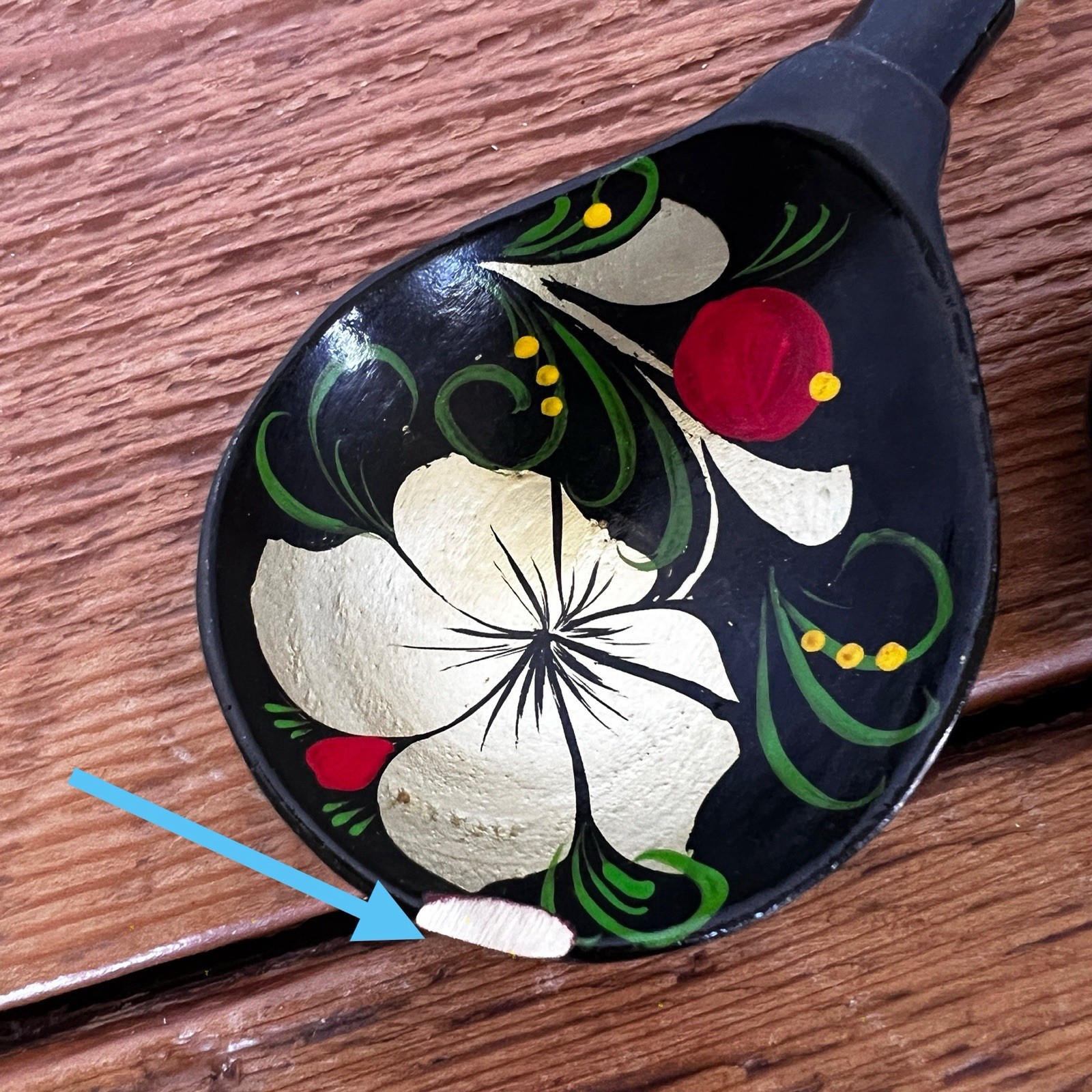 Souvenir wooden spoons from Ukraine handpainted folk art authentic vintage *LOOK