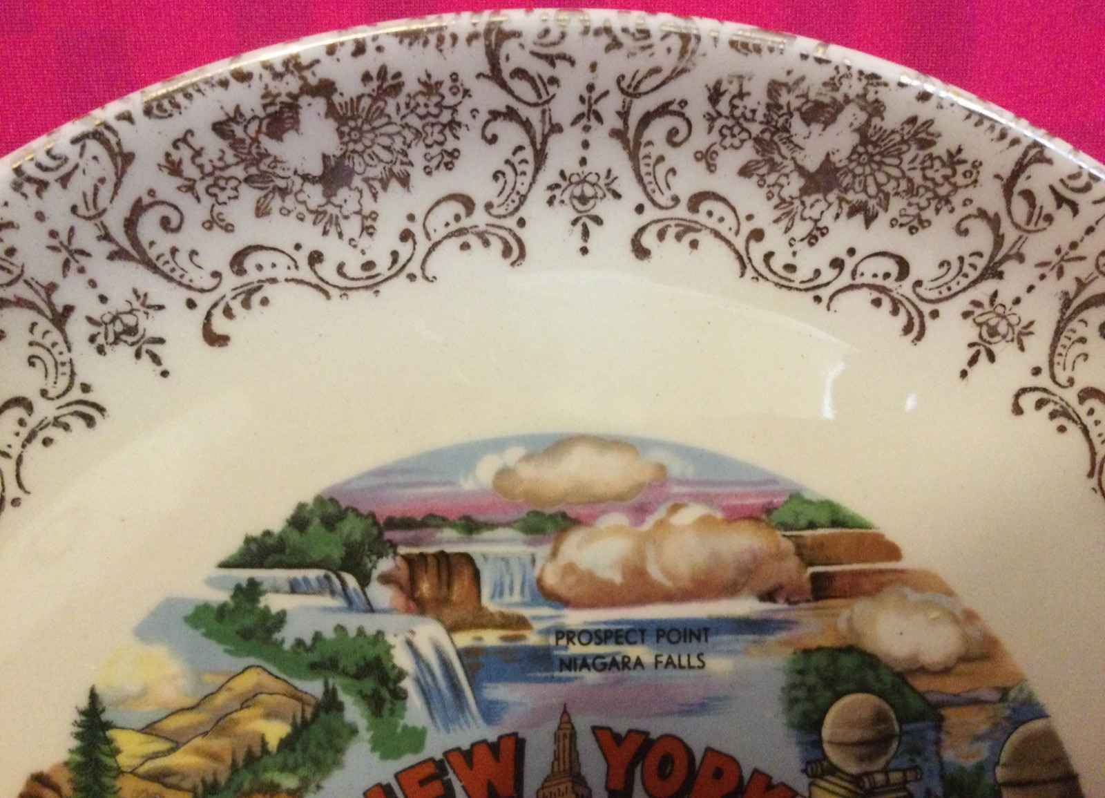 Vintage New York State Souvenir Plate Gold Inlay Trim Collectible 9 in