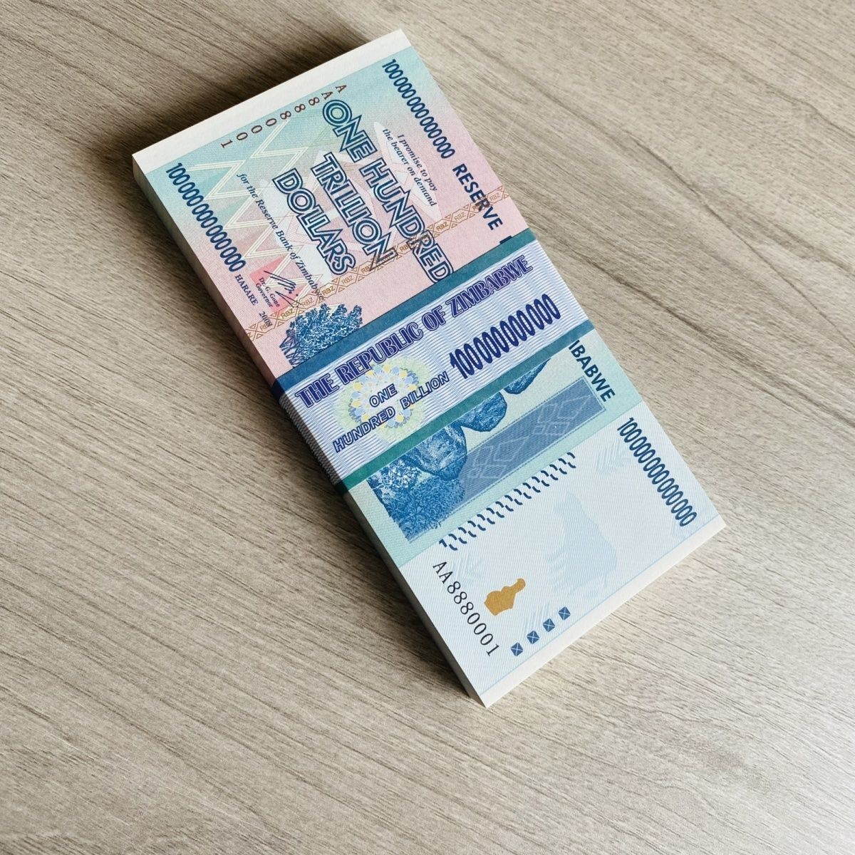 100PCS Full Bundle Zimbabwe 100 Trillion Dollars Banknote AA Collectibles Notes