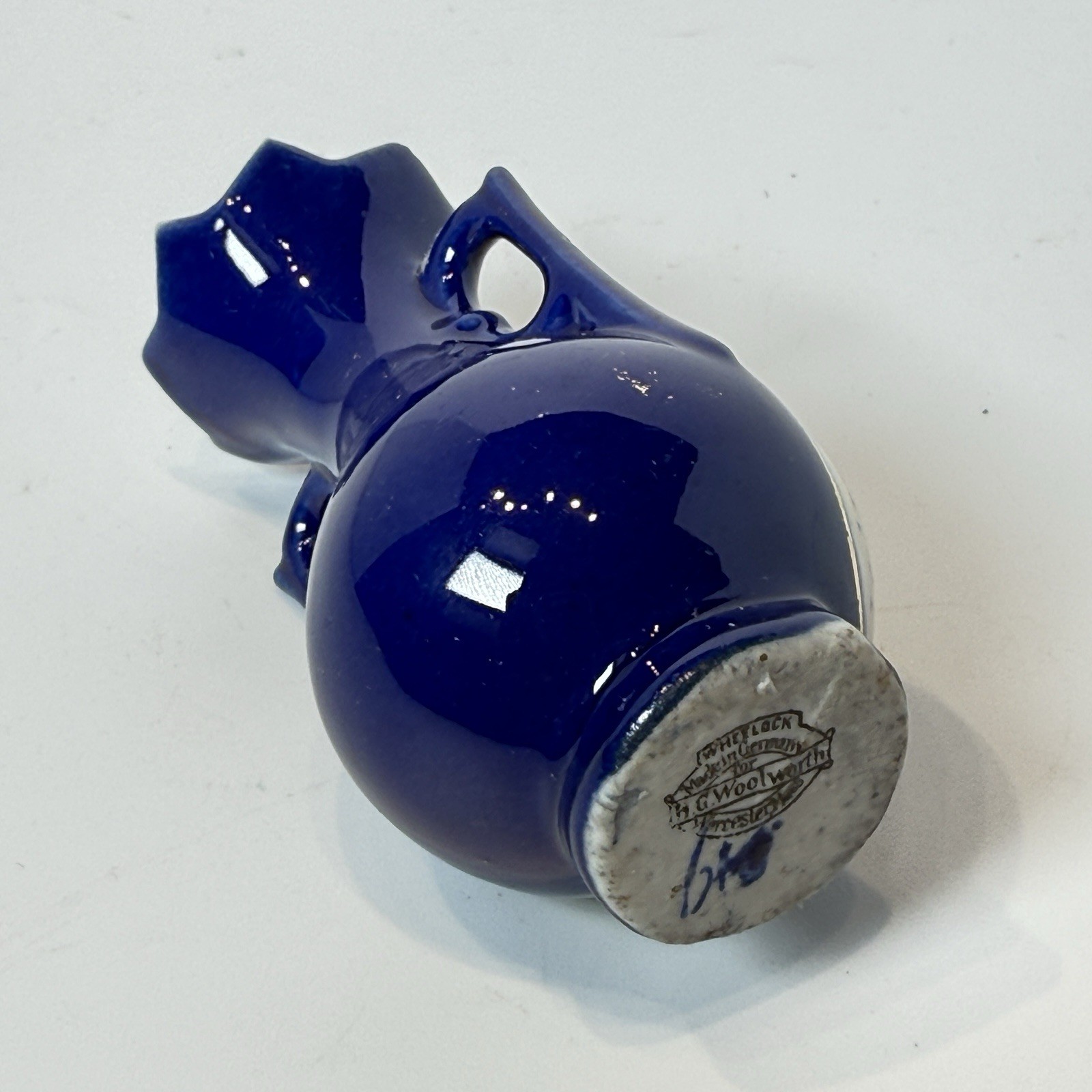 WORCESTER MA Massachusetts Souvenir CLARK UNIVERSITY Porcelain COBALT TRINKET
