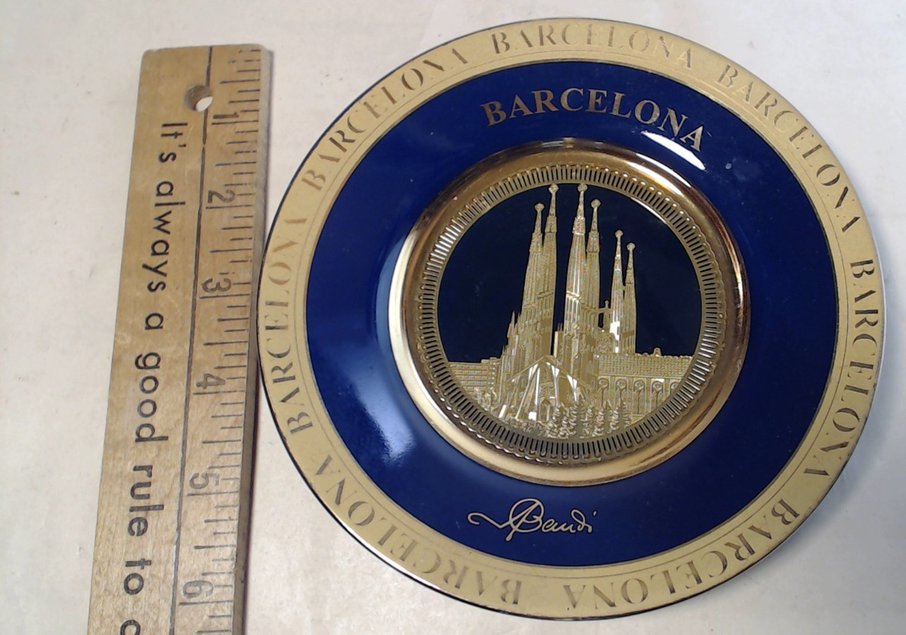 Barcelona Spain Sagrada Familia 24K Gold plated Decorative Plate Blue Wall Art