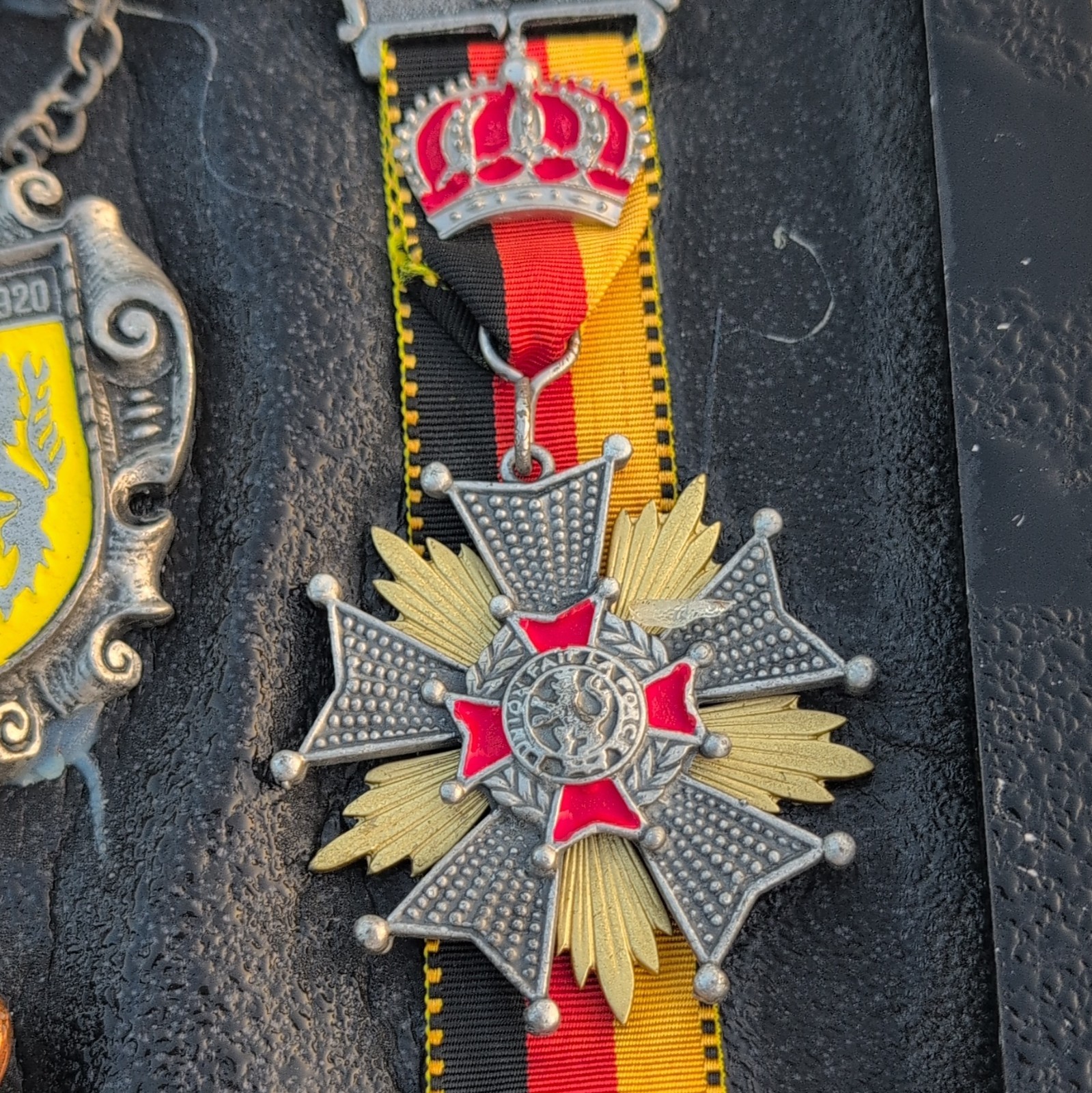 German Hiking Club Medals & Badges Lot SV Bürgalben 1982 Rodenbach