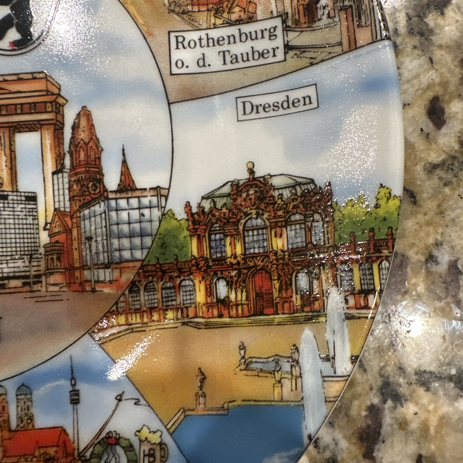 BERLIN GERMANY 7.5″ SOUVENIR PLATE