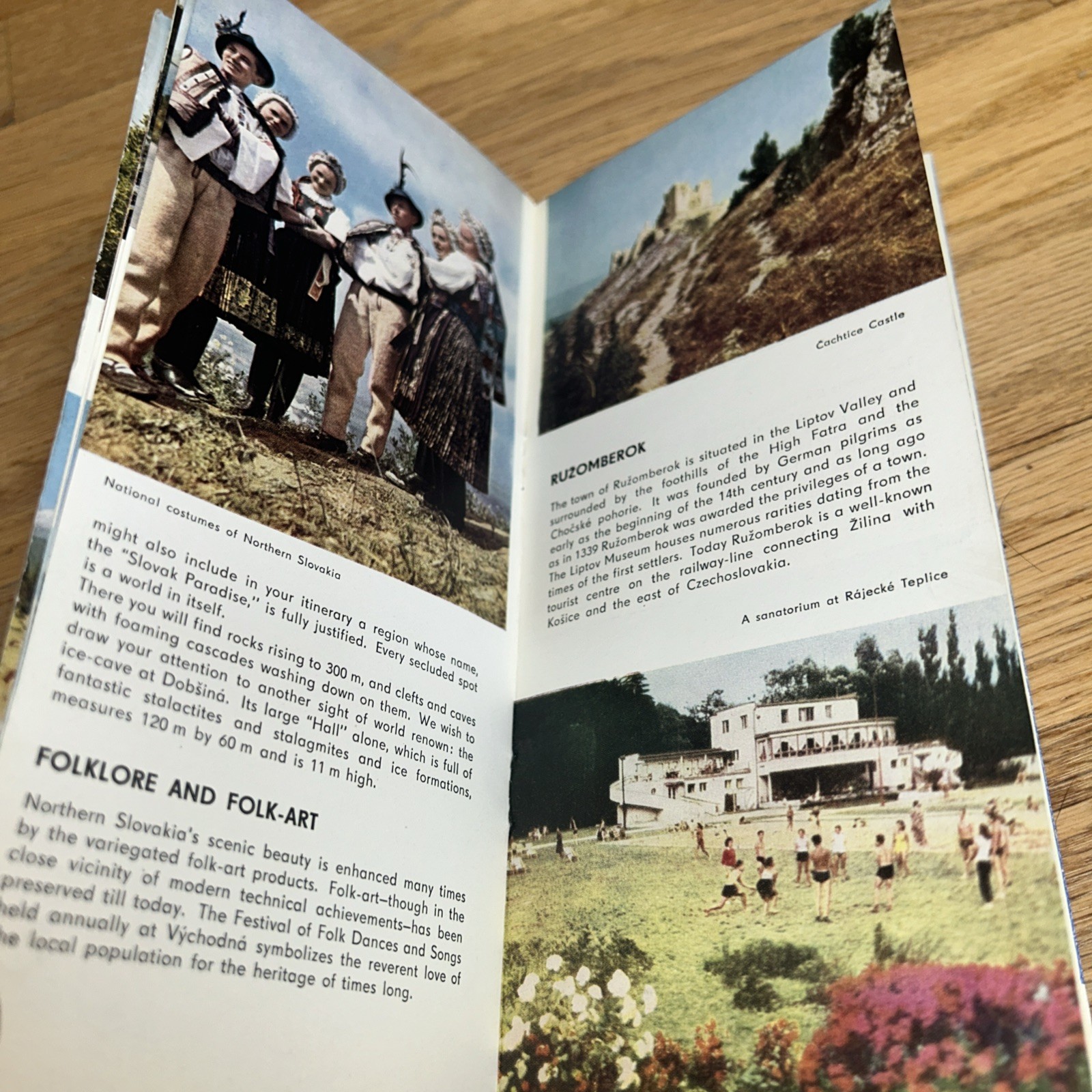 1960 CZECHOSLOVAKIA NORTHERN SLOVAKIA Brochure / Map
