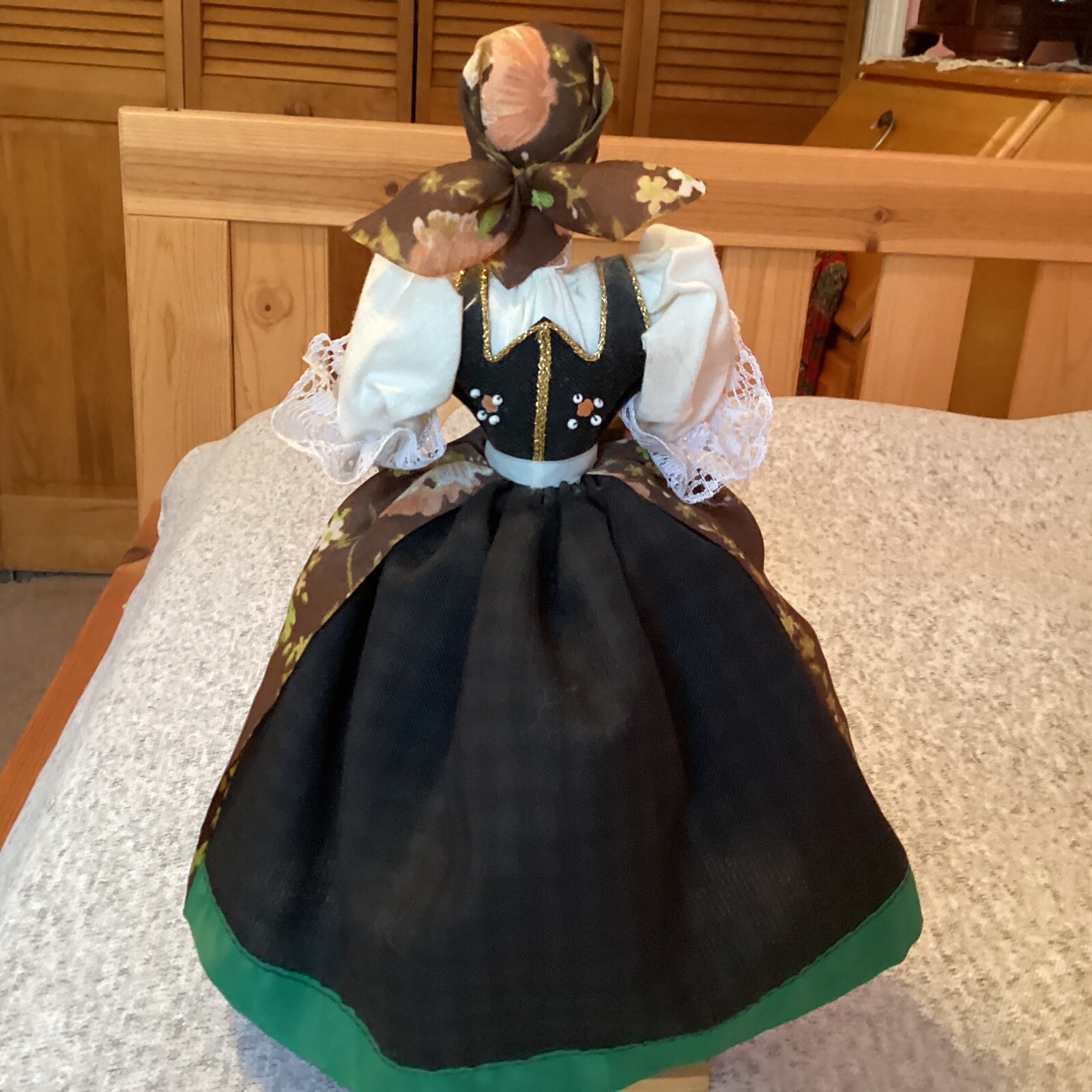Vintage Polish Folk Art Doll…1988