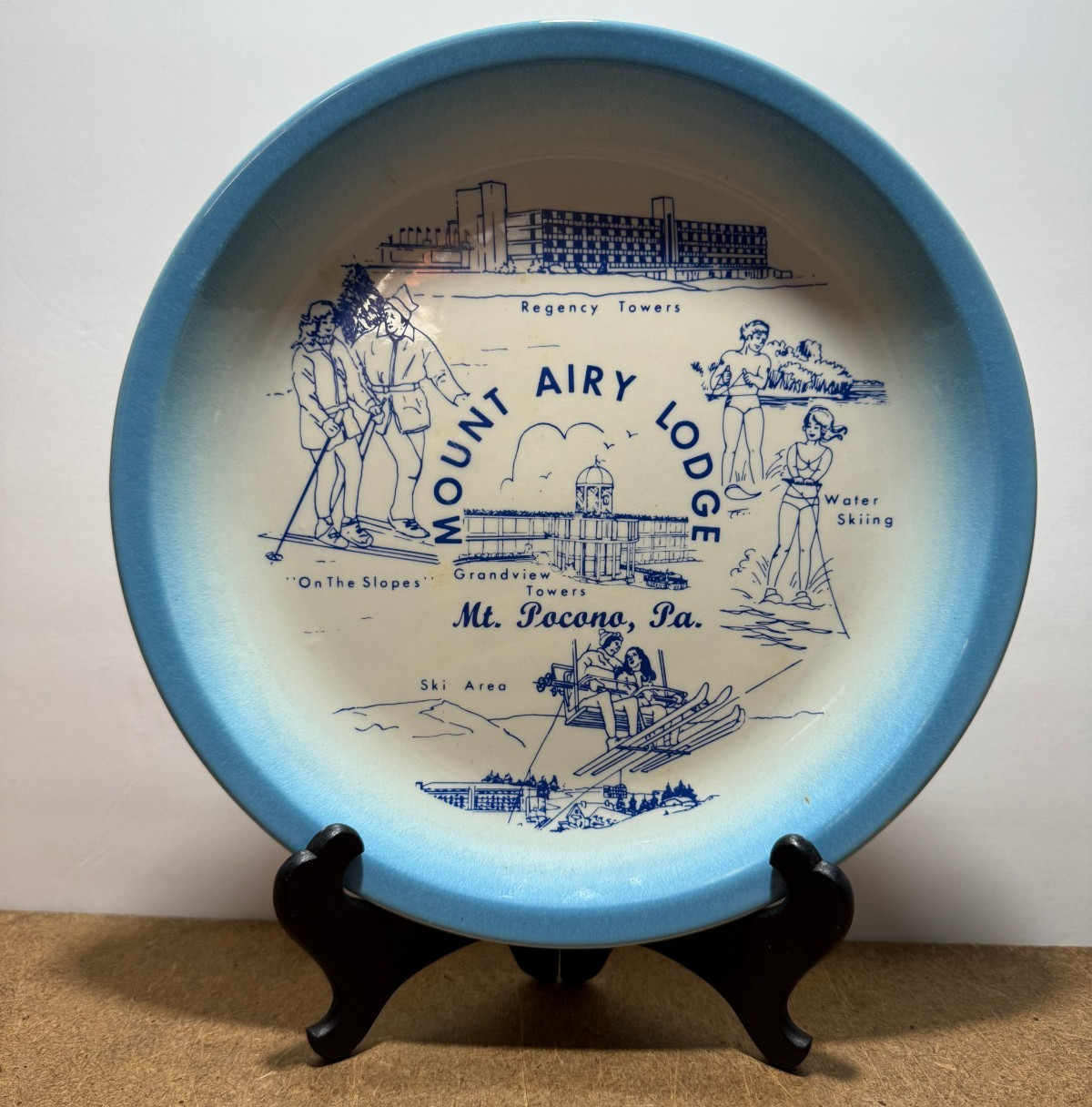 Mount Airy Lodge Souvenir Collectors Plate 10″ Mt Pocono Vintage Pennsylvania