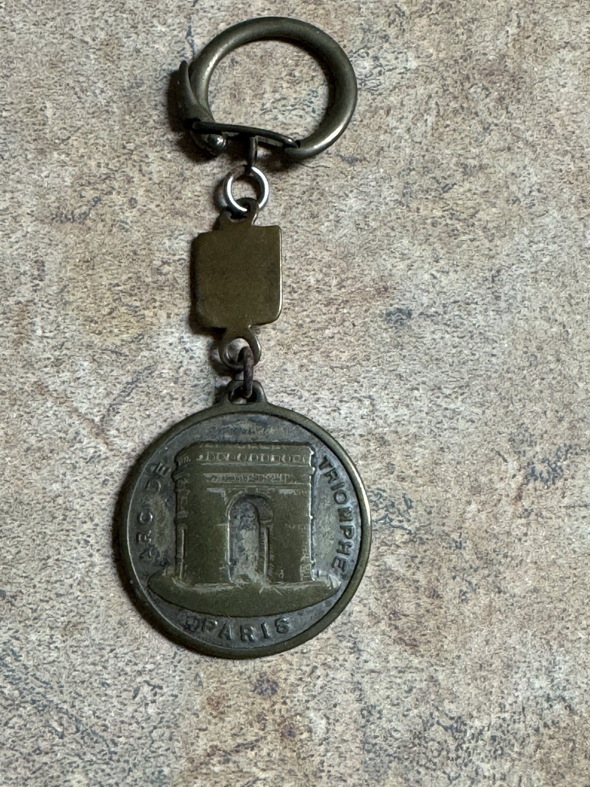 Vintage Paris France Souvenir Keychain Arc de Triomphe Eiffel Tower Key Ring