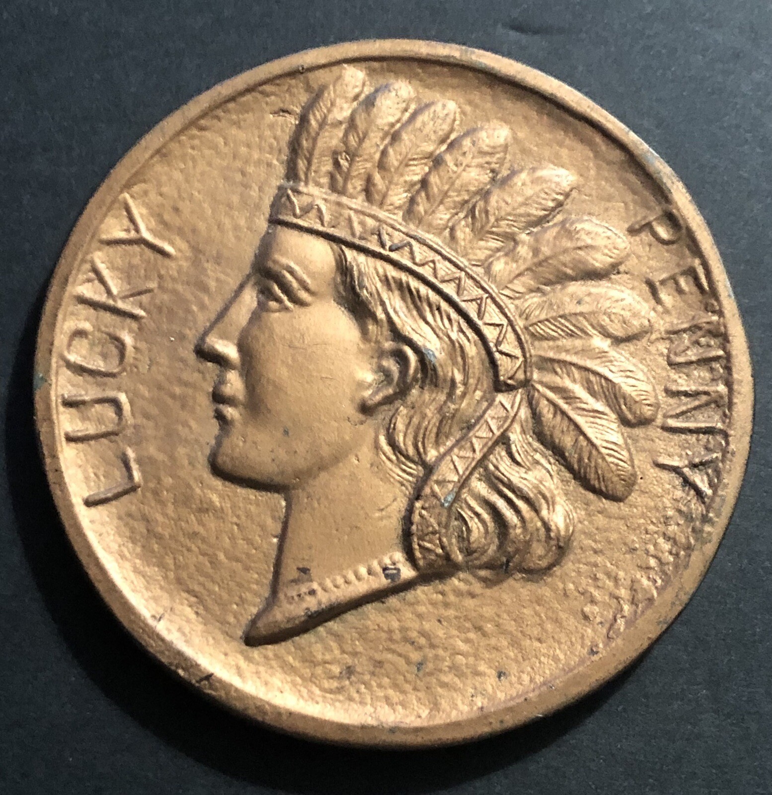 LARGE Vintage COPPER Color PAPERWEIGHT SOUVENIR INDIAN HEAD LUCKY PENNY gambler