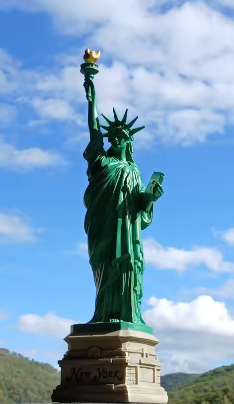 15″ Statue of Liberty Replica – Large New York City Model Green Resin NYC Statue