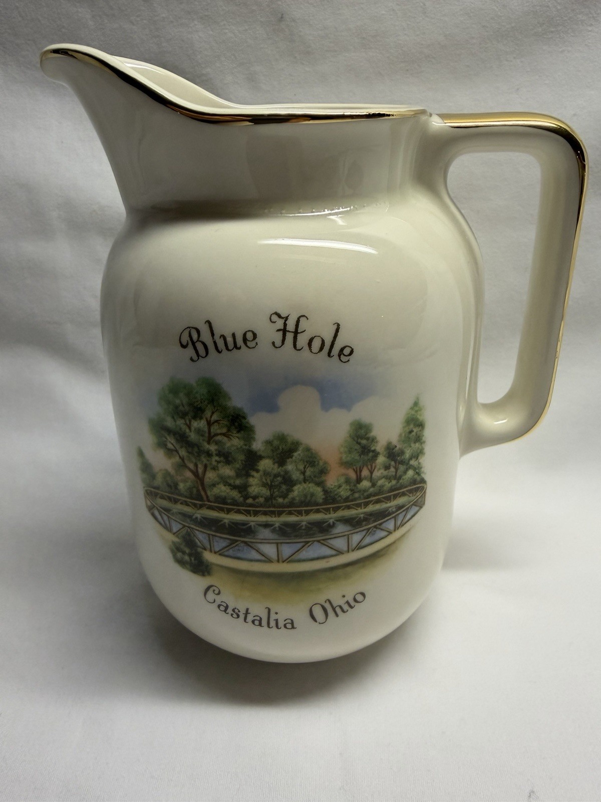 1950’s Blue Hole Castalia Ohio Near Sandusky Rare HTF Large Souvenir Pitcher