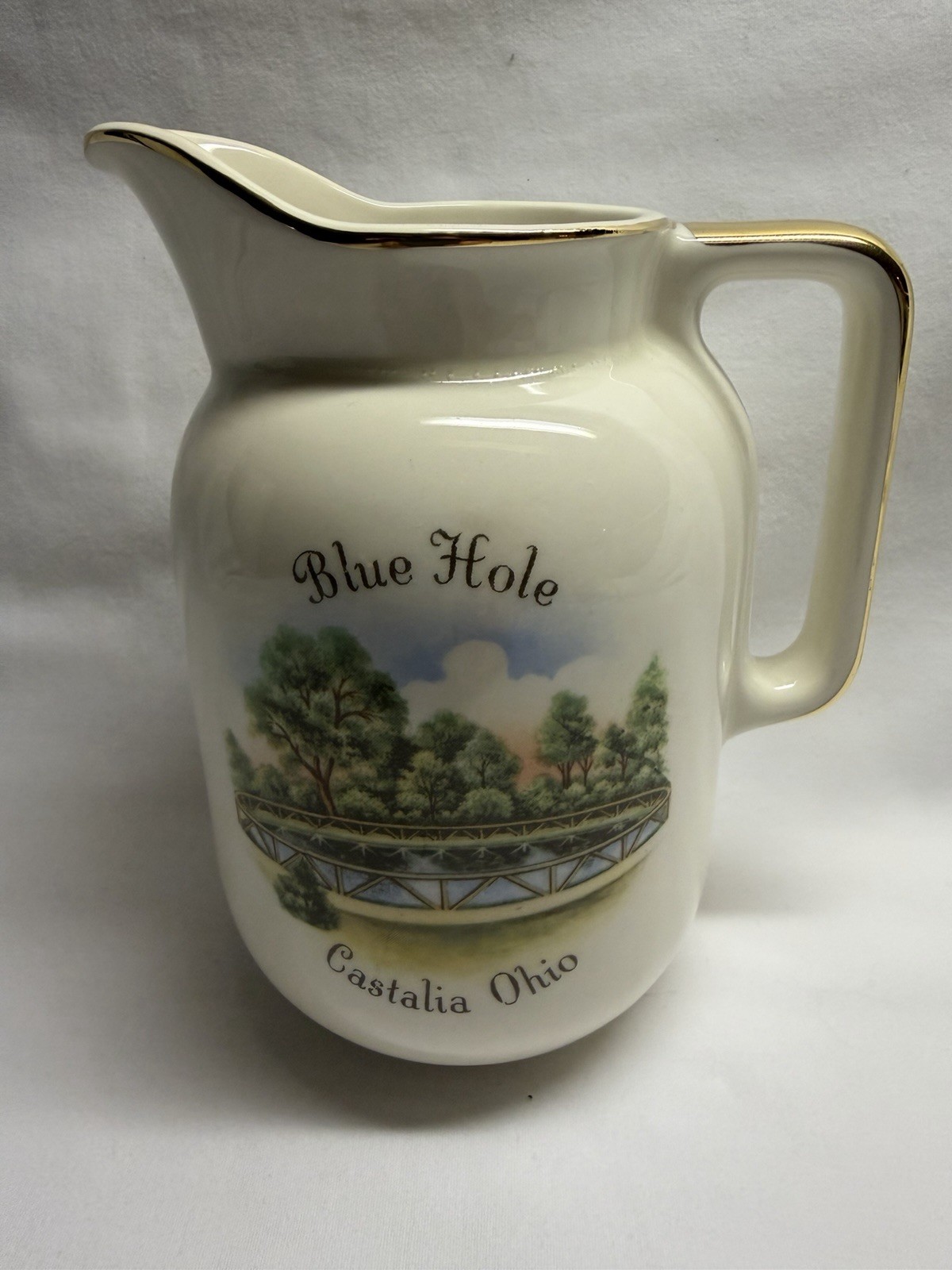 1950’s Blue Hole Castalia Ohio Near Sandusky Rare HTF Large Souvenir Pitcher