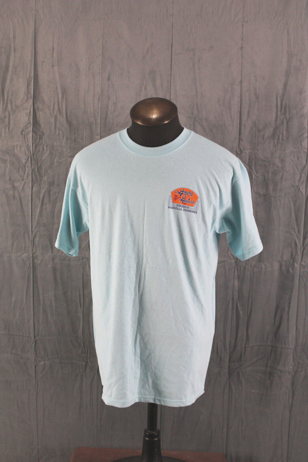 Graphic T-shirt – Gruhn Guitars Nashville – Men’s Large