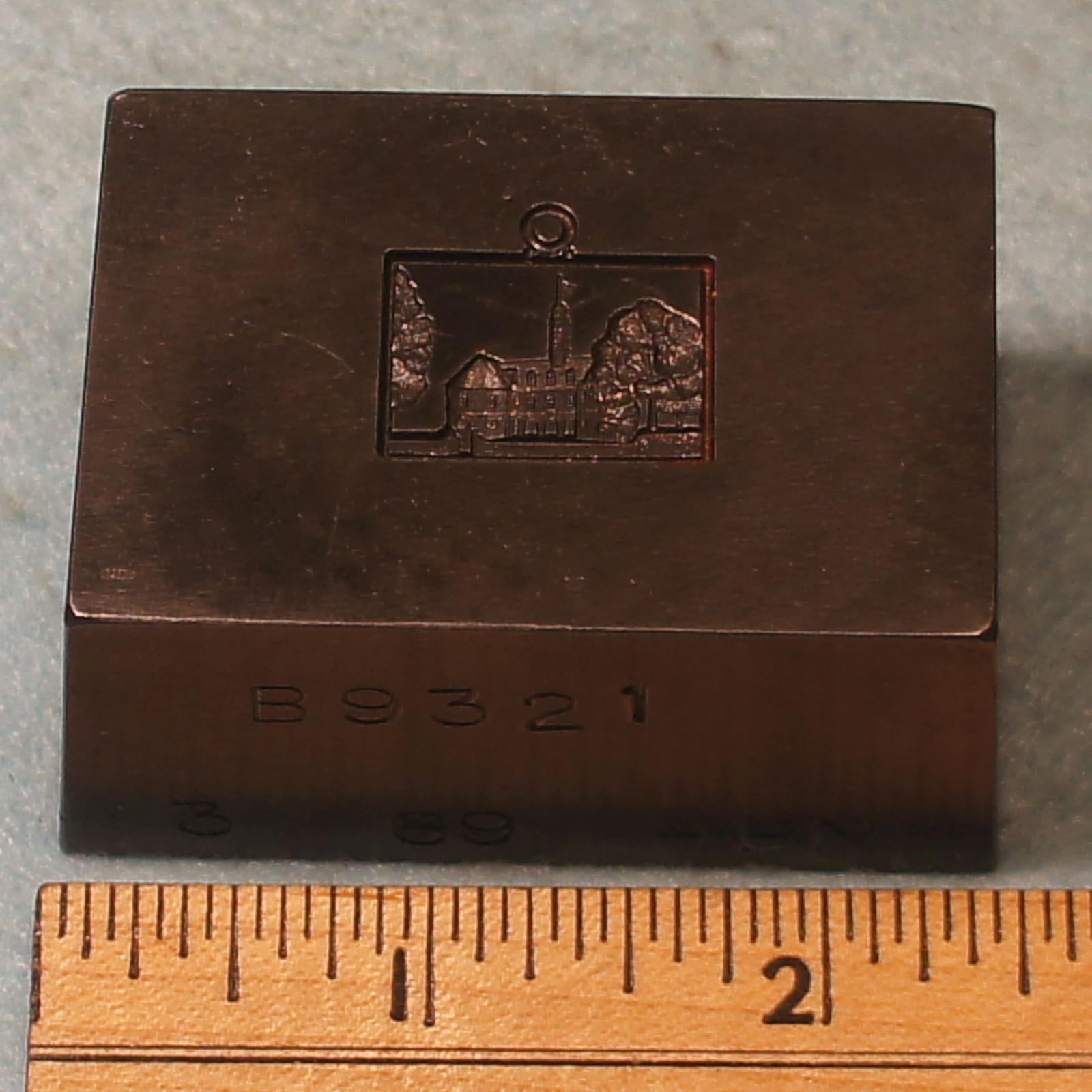1969 Williamsburg VA Capital Souvenir Charm STEEL STAMPING DIE Robbins RH784
