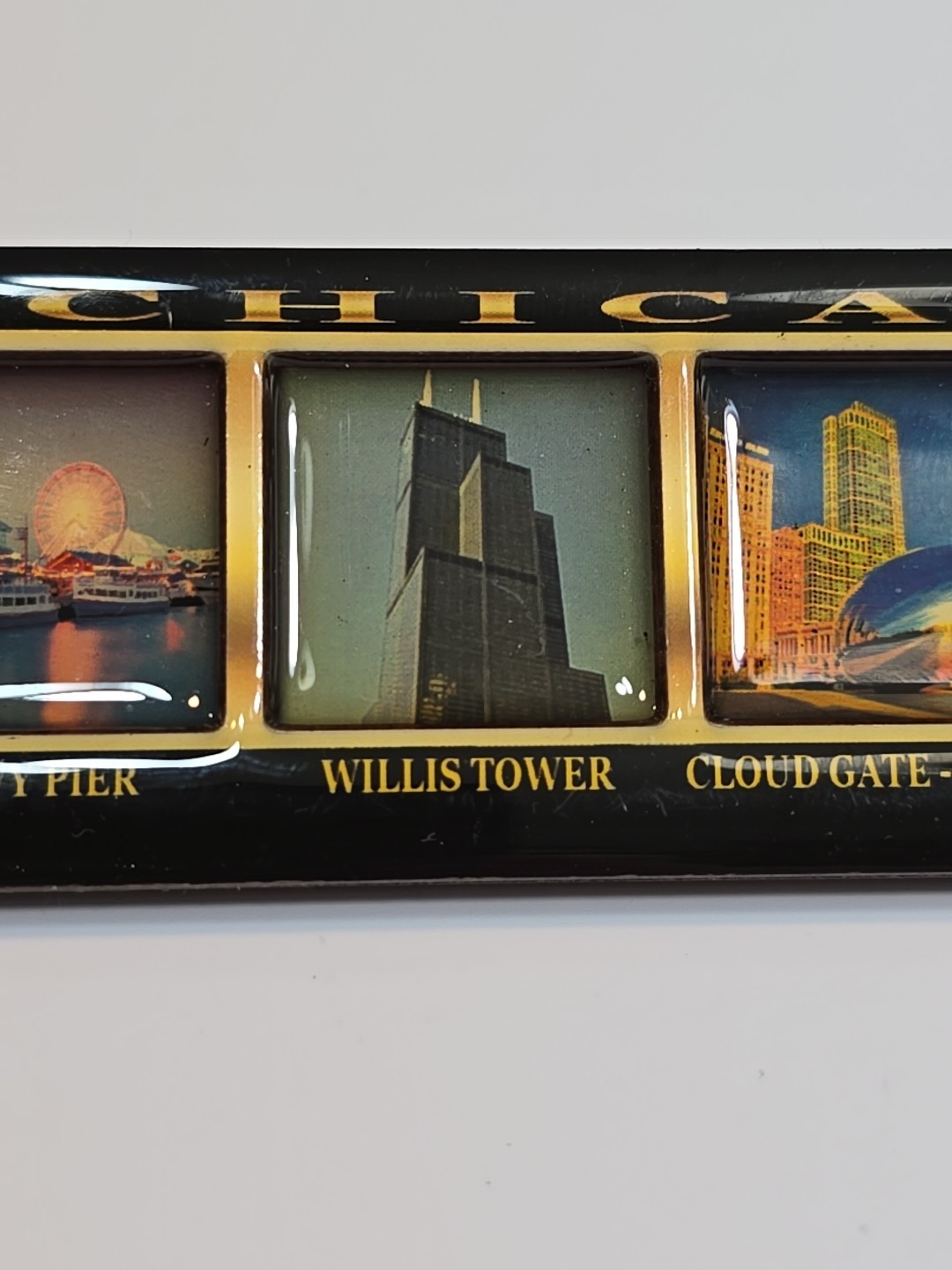 Chicago Travel Souvenir Fridge Magnet Illinois Landmarks Buildings