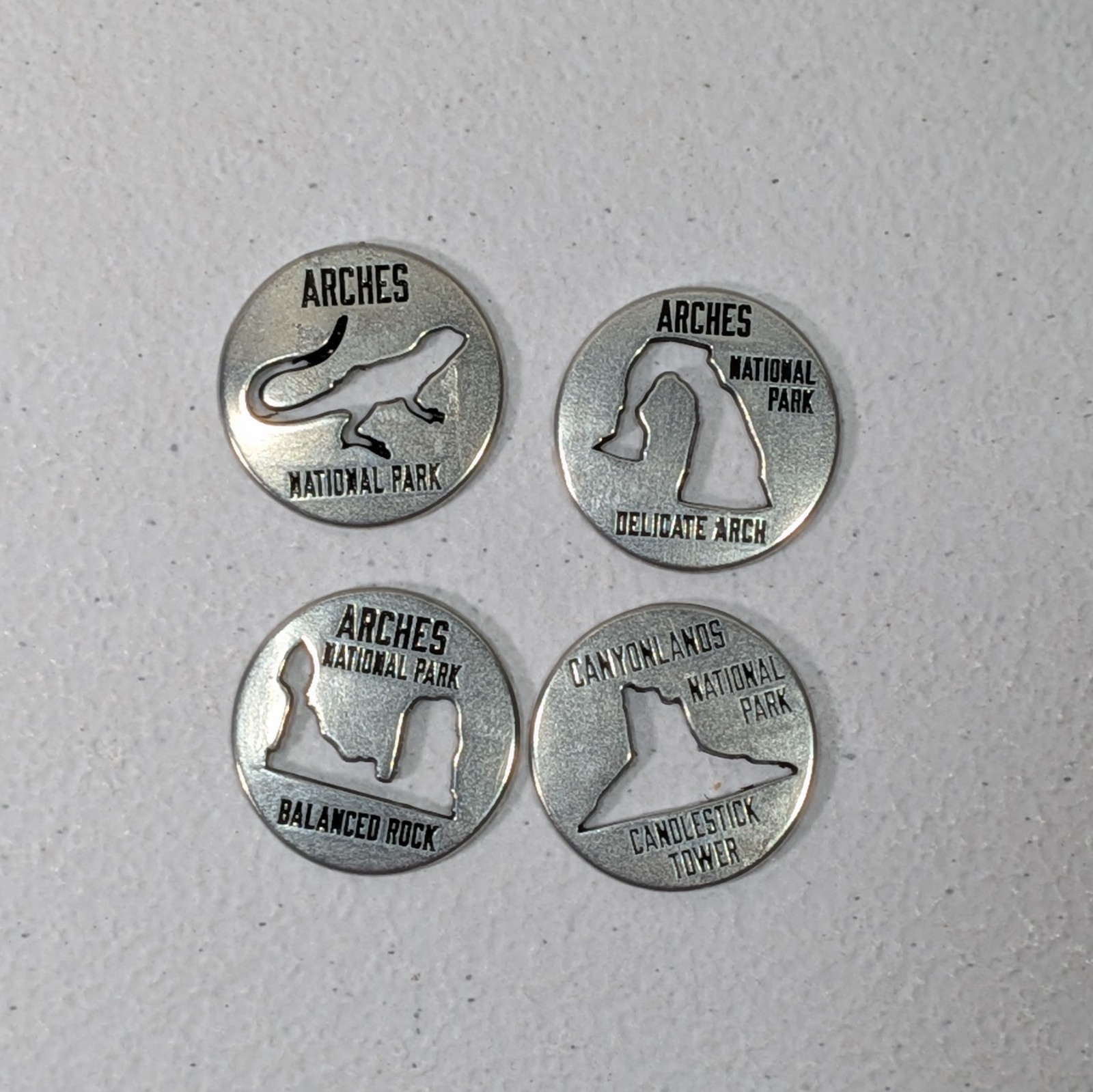 America’s National Parks Collectible Token Album Souvenir Lot 10 Tokens US
