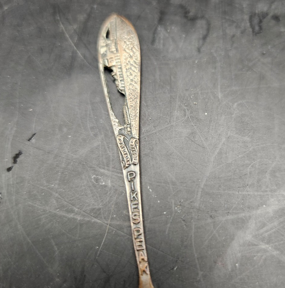 Antique 5.5″ Pikes Peak Steel Pier Souvenir Letter Opener