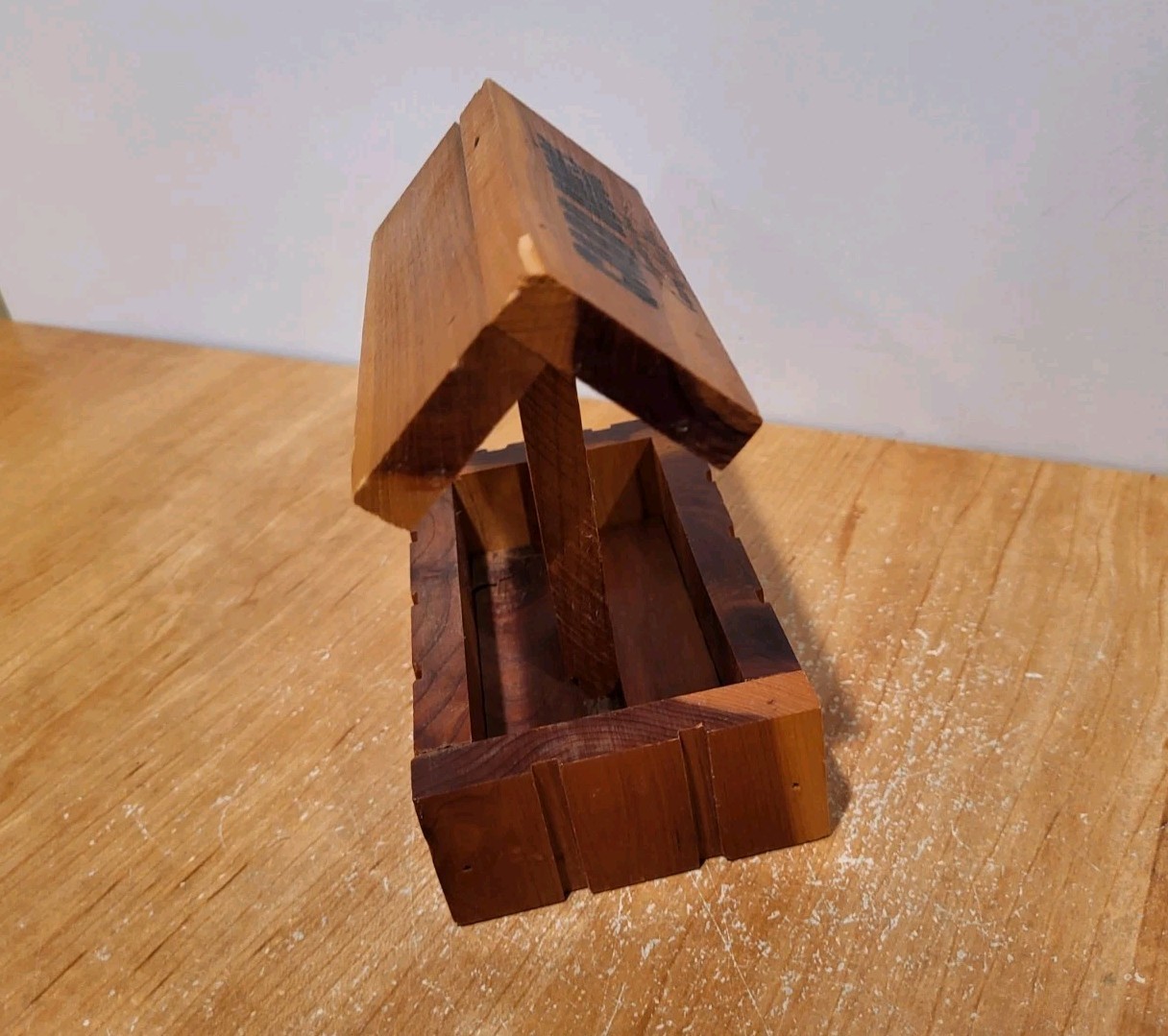 CARD HOUSE Mystery Spot CAIRO NEW YORK Wood Souvenir Catskills Vintage