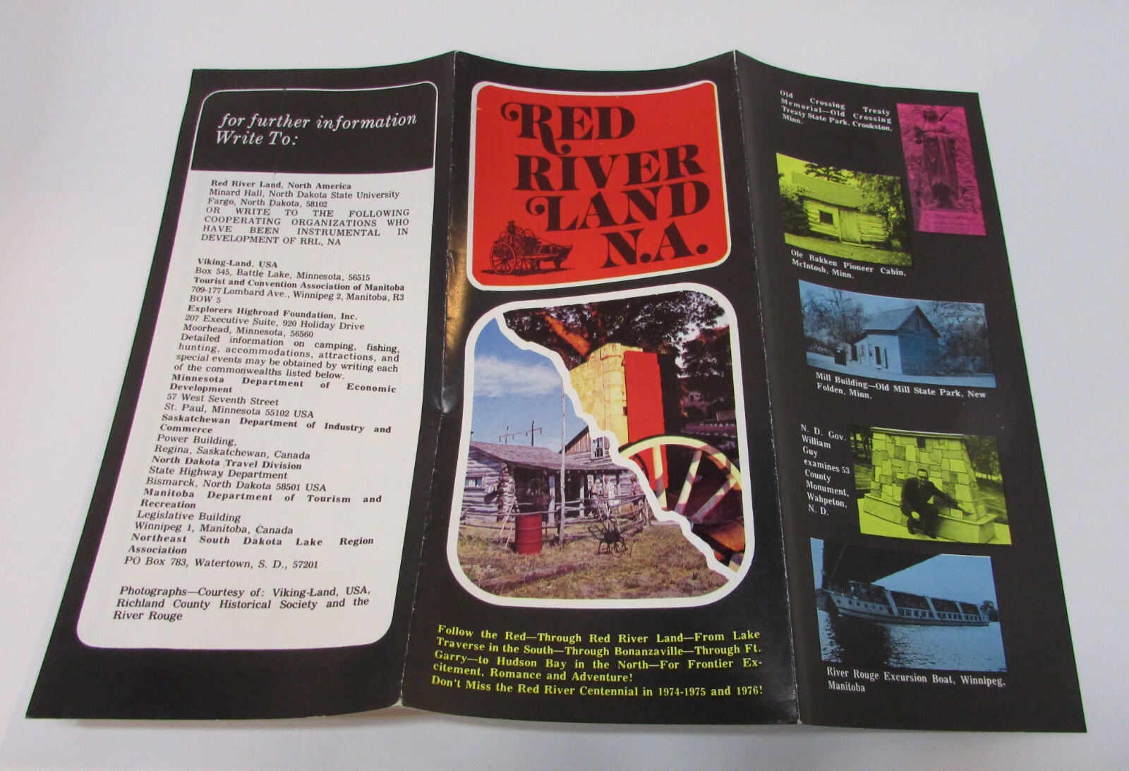 Vintage 1980’s Red River Land N.A. North America Foldout Brochure U.S.A. Canada